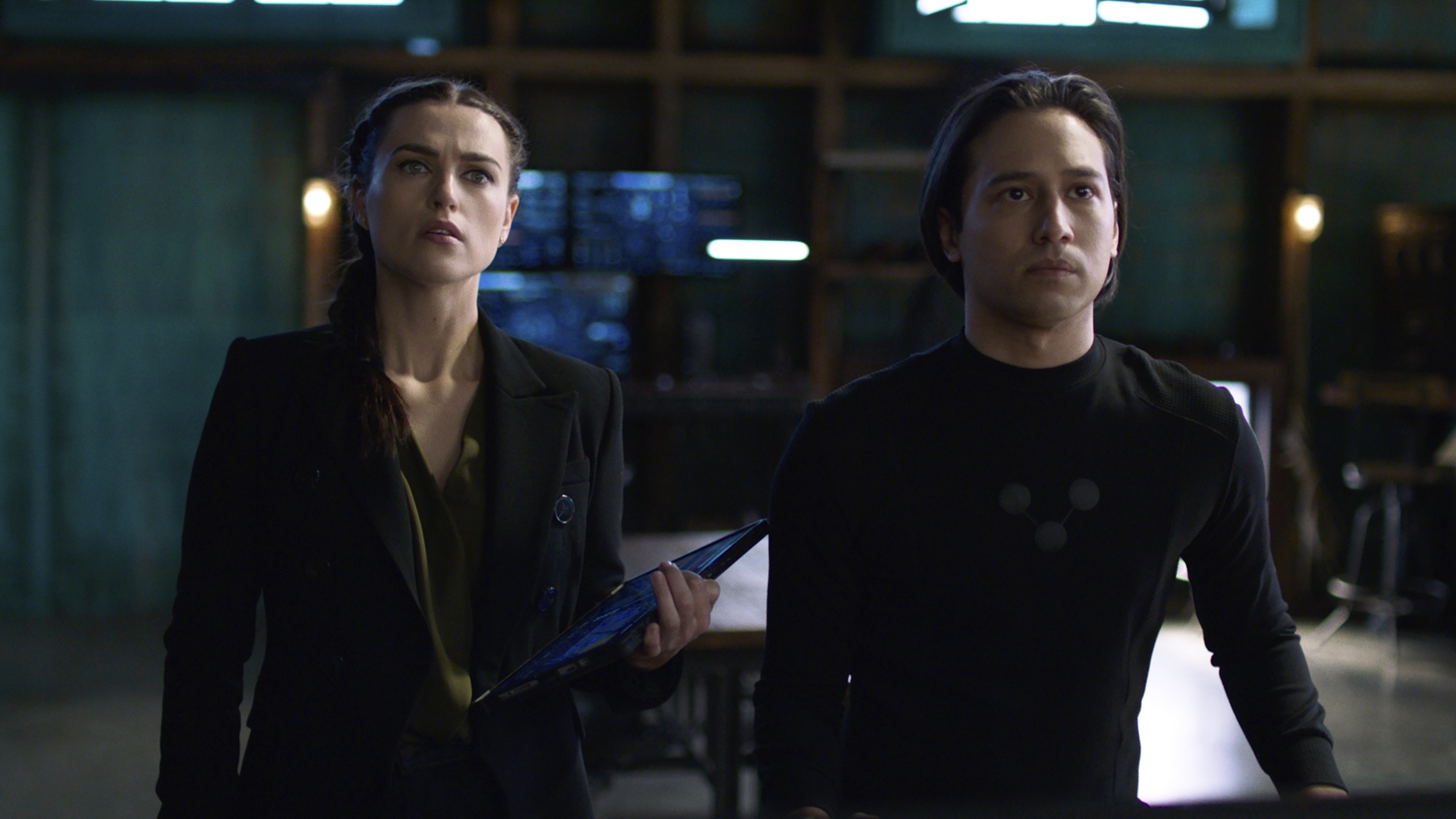 سوبرغيرل الموسم 6 الحلقة 3 فانتوم ميناسيز