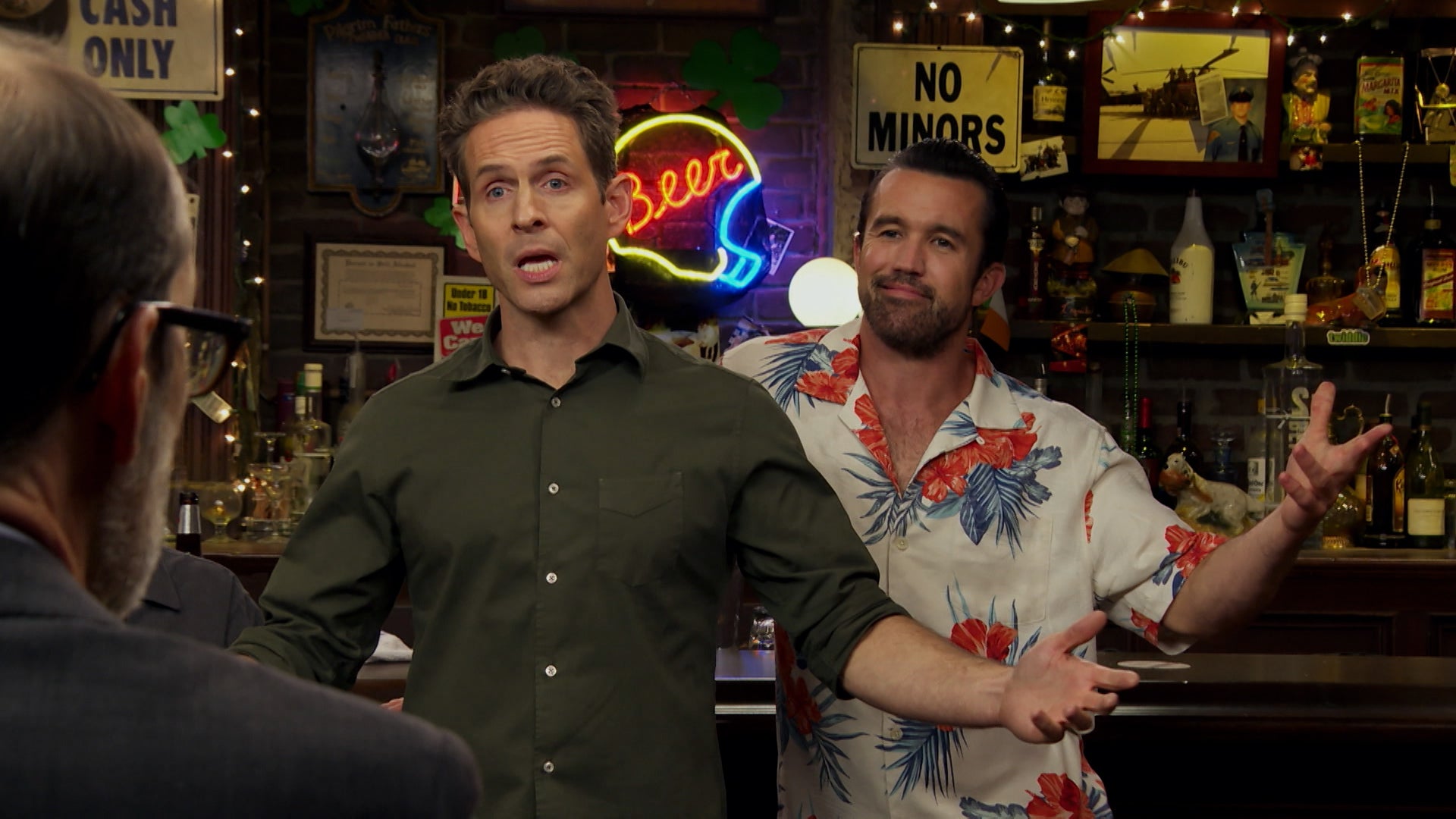 إتس أولوايز ساني إن فيلادلفيا الموسم 15 الحلقة 1 2020: ايه يير ان ريفيو