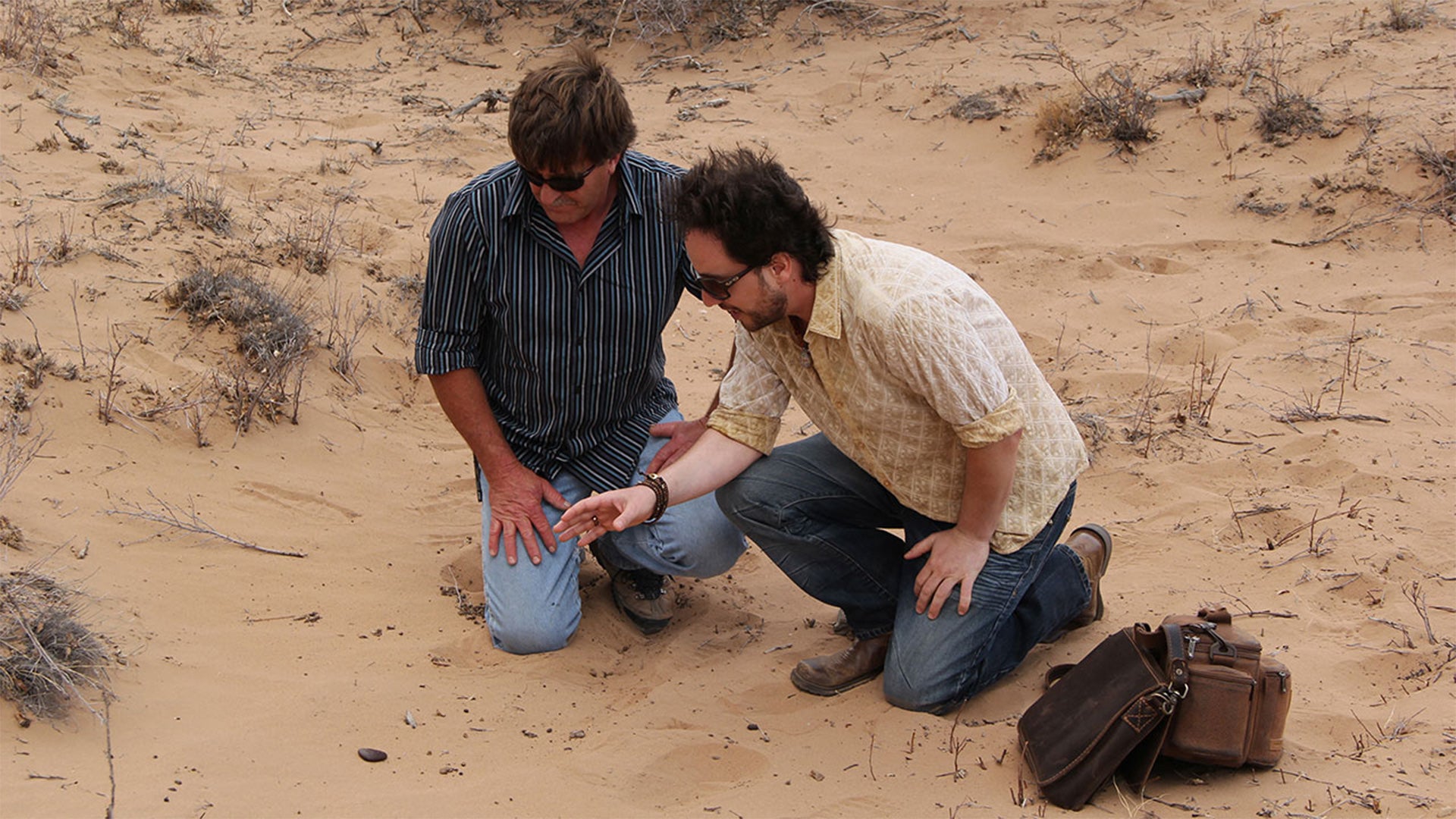 In Search Of Aliens Season 1 Episode 10 The Alien Code