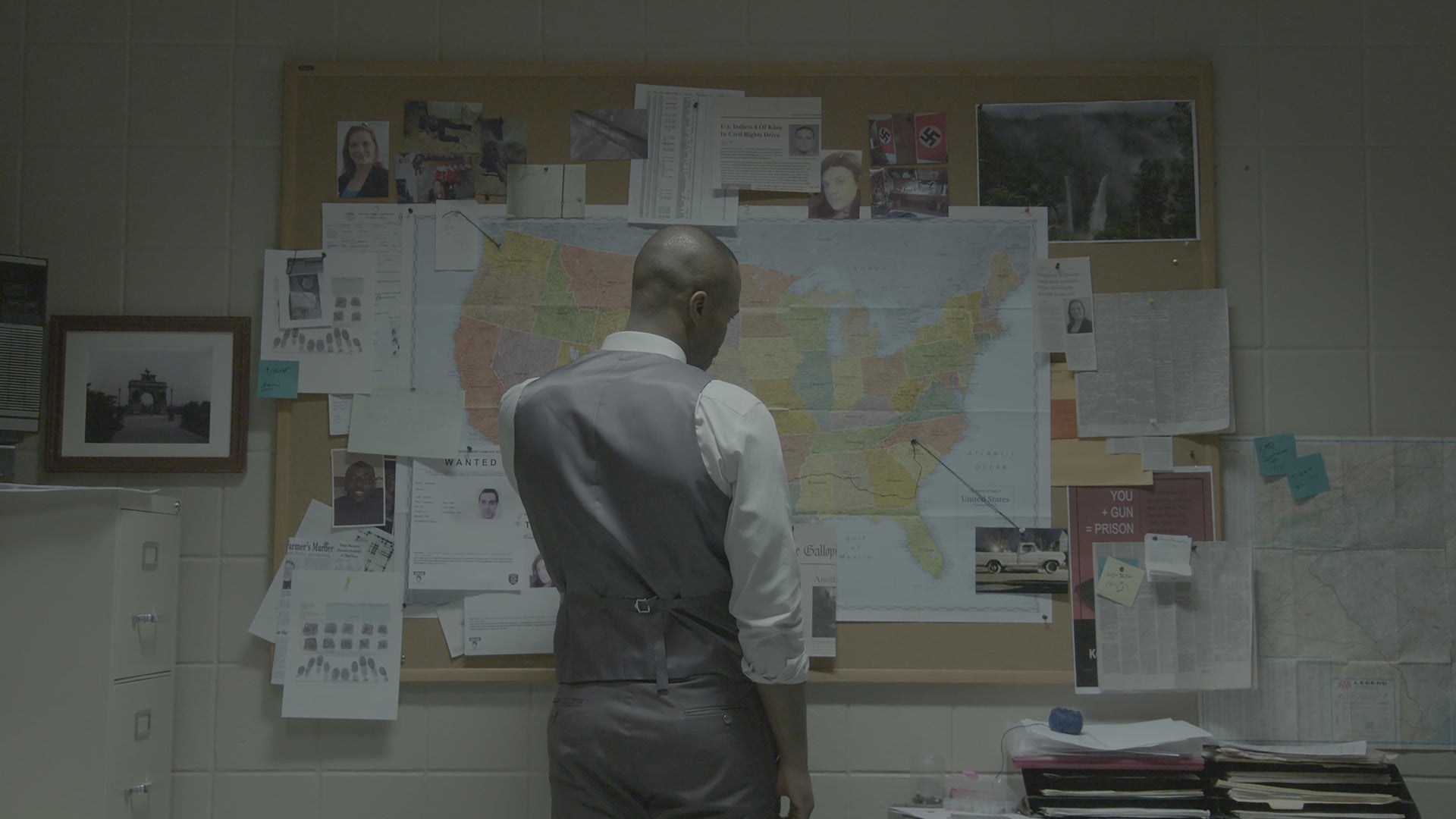 آي آم هوميسايد الموسم 2 الحلقة 9 كروس كنتري كريمنل