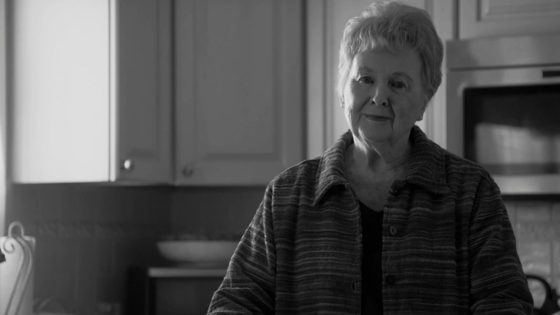 آي آم هوميسايد الموسم 2 الحلقة 10 تو سايدس أوف شارلوت