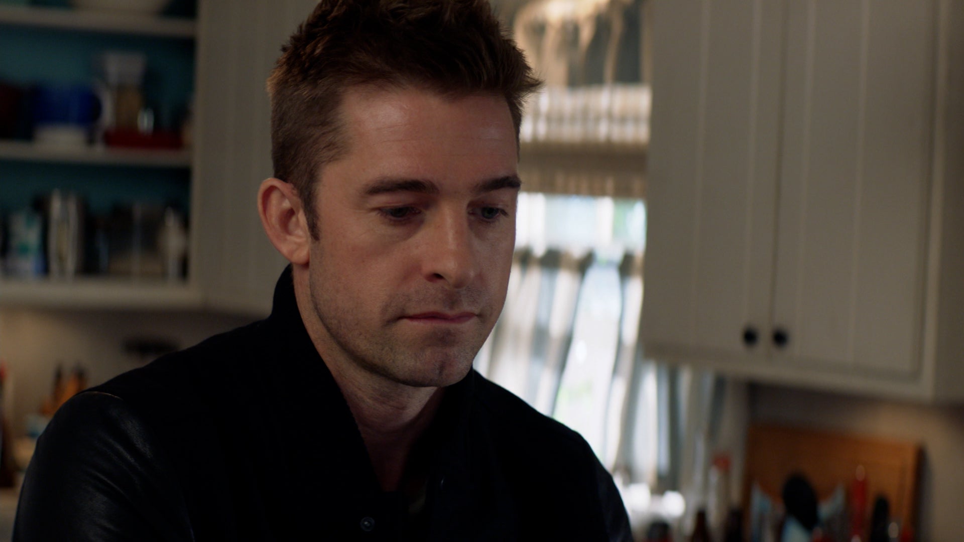 Animal Kingdom Season 2 Episode 1 Eat What You Kill