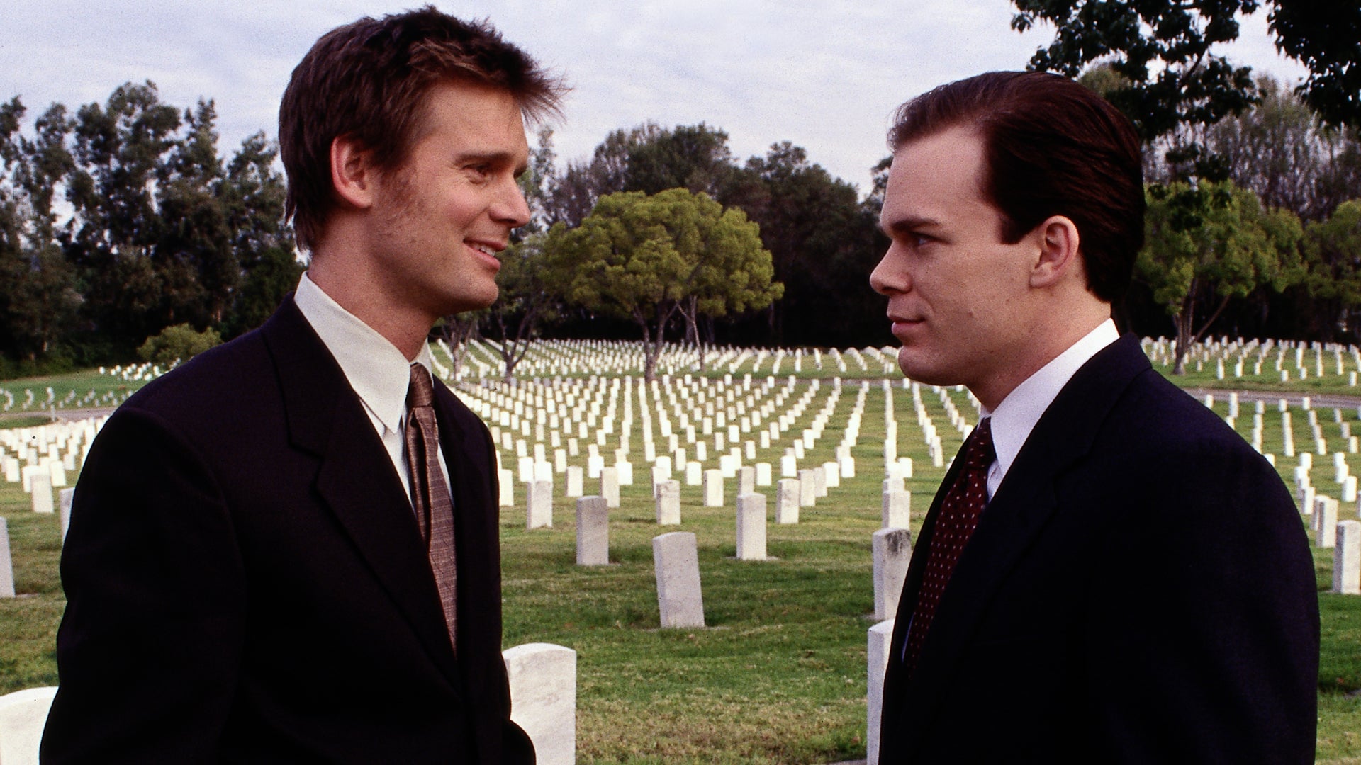 Six Feet Under Season 1 Episode 7 Brotherhood