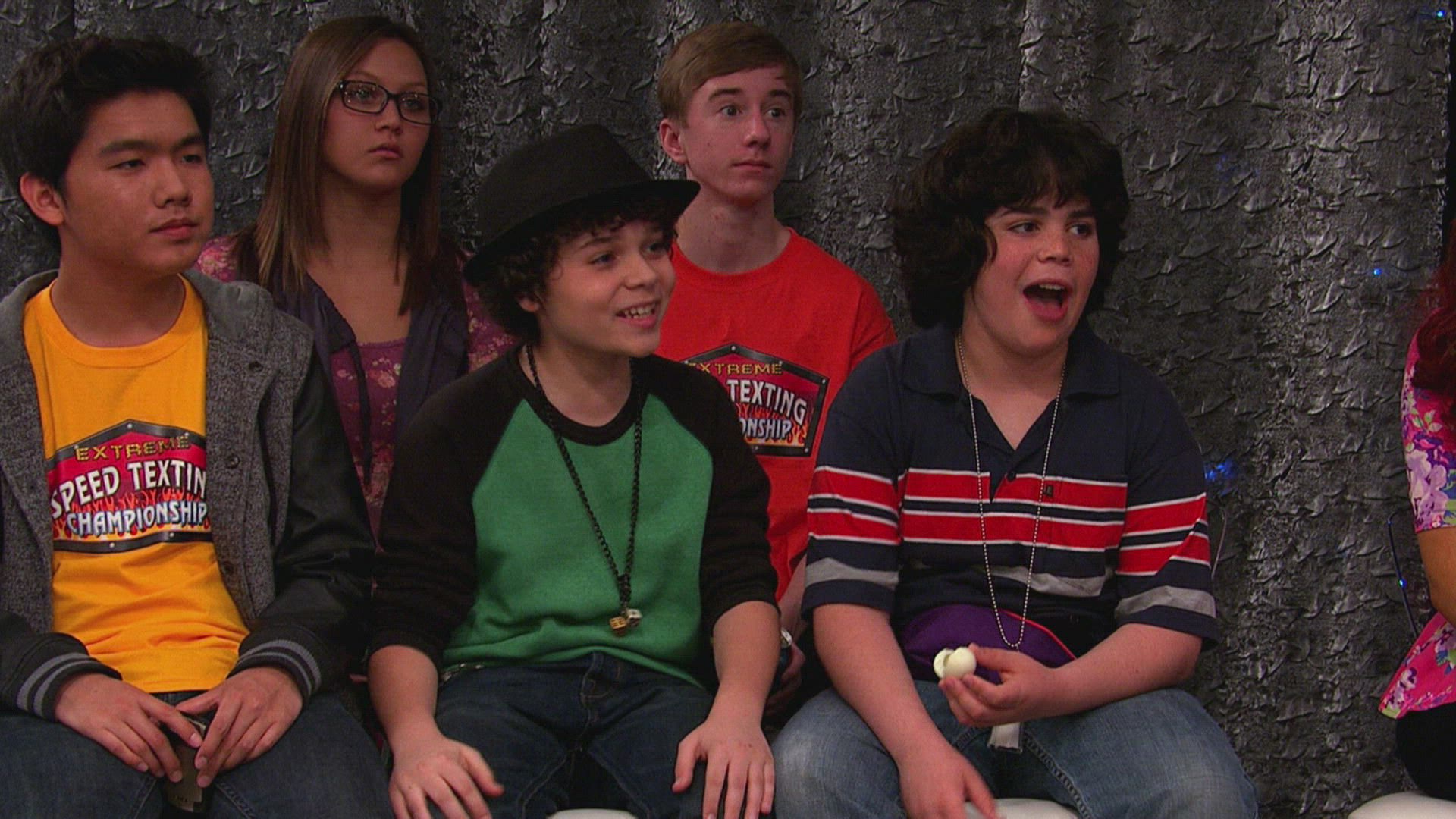 Sam & Cat Season 1 Episode 8 #Textingcompetition