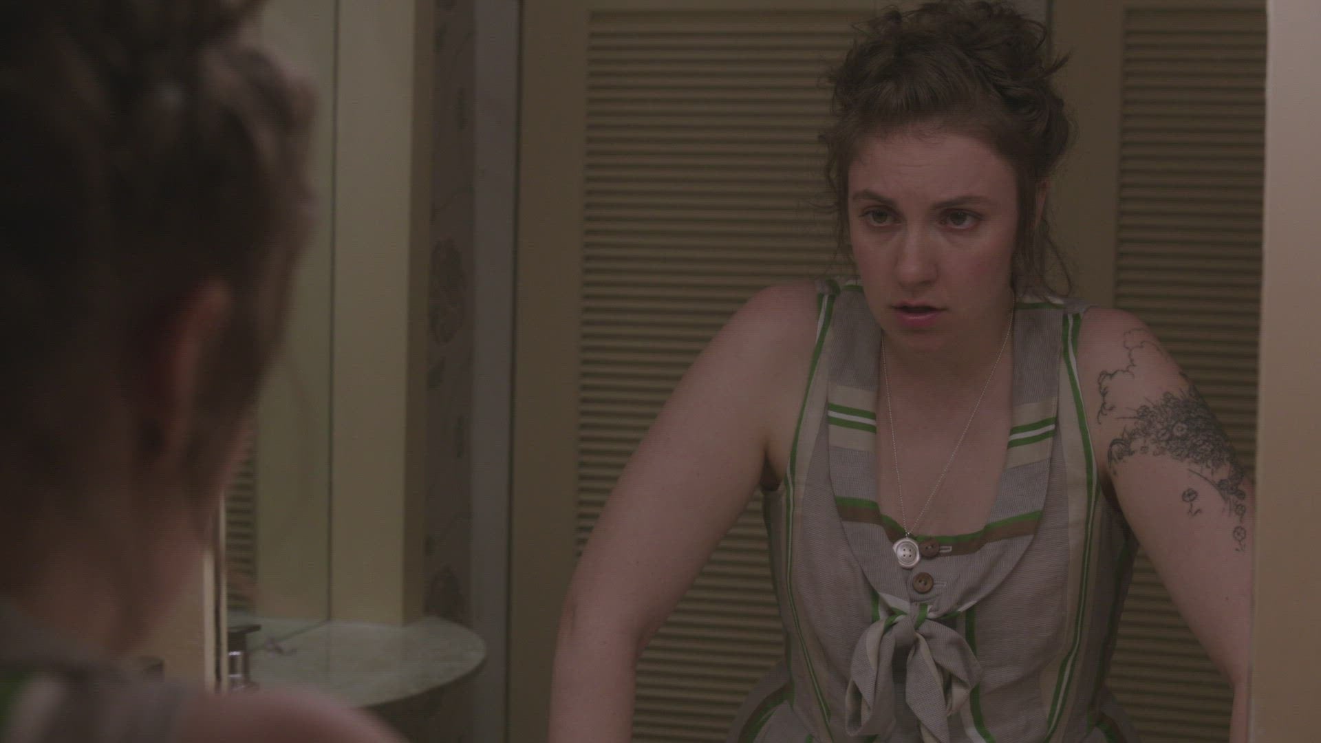 Girls Season 2 Episode 8 It's Back