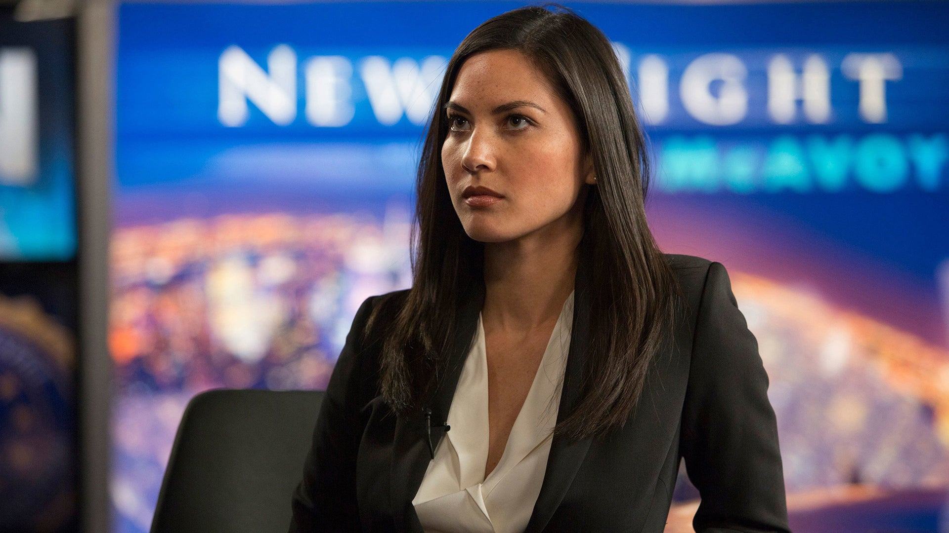 The Newsroom Season 3 Episode 1 Boston