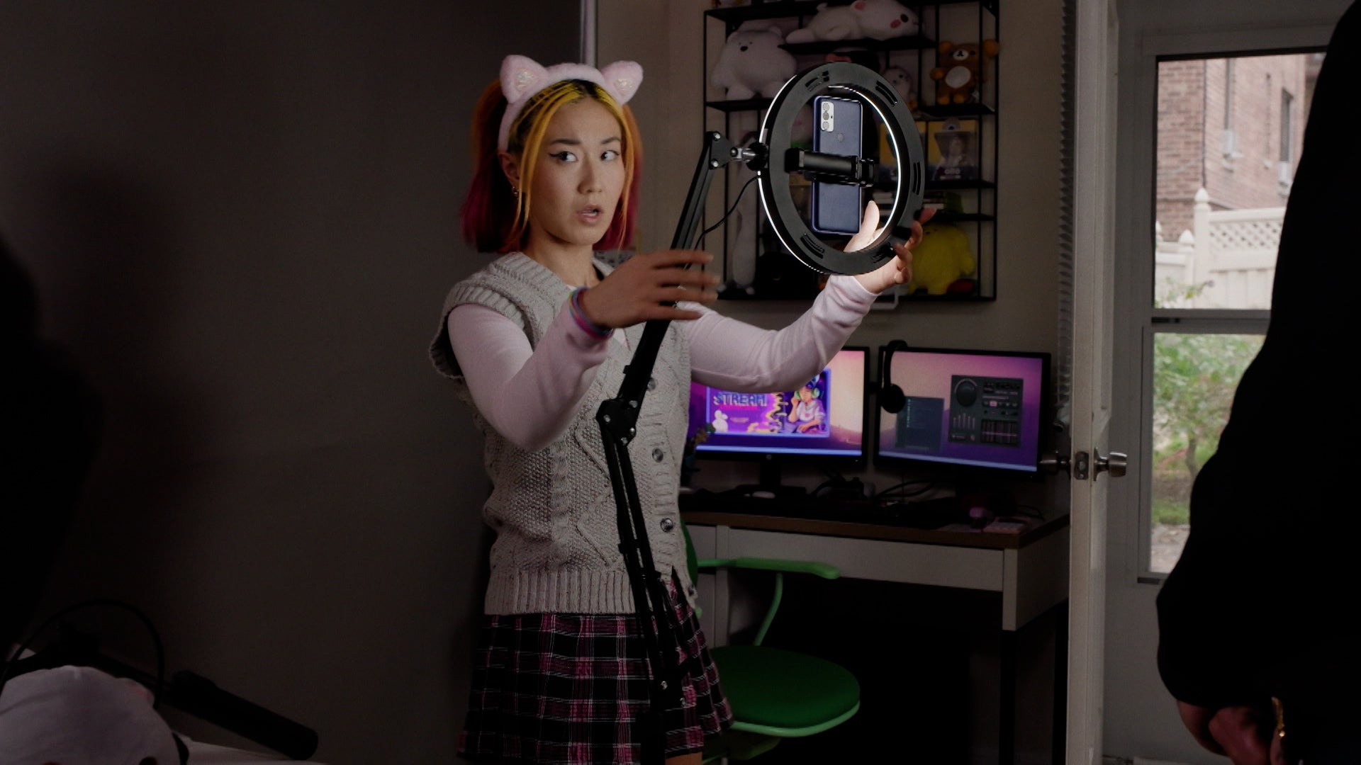 Law & Order: Special Victims Unit Season 27 Episode 6 Under The Influence