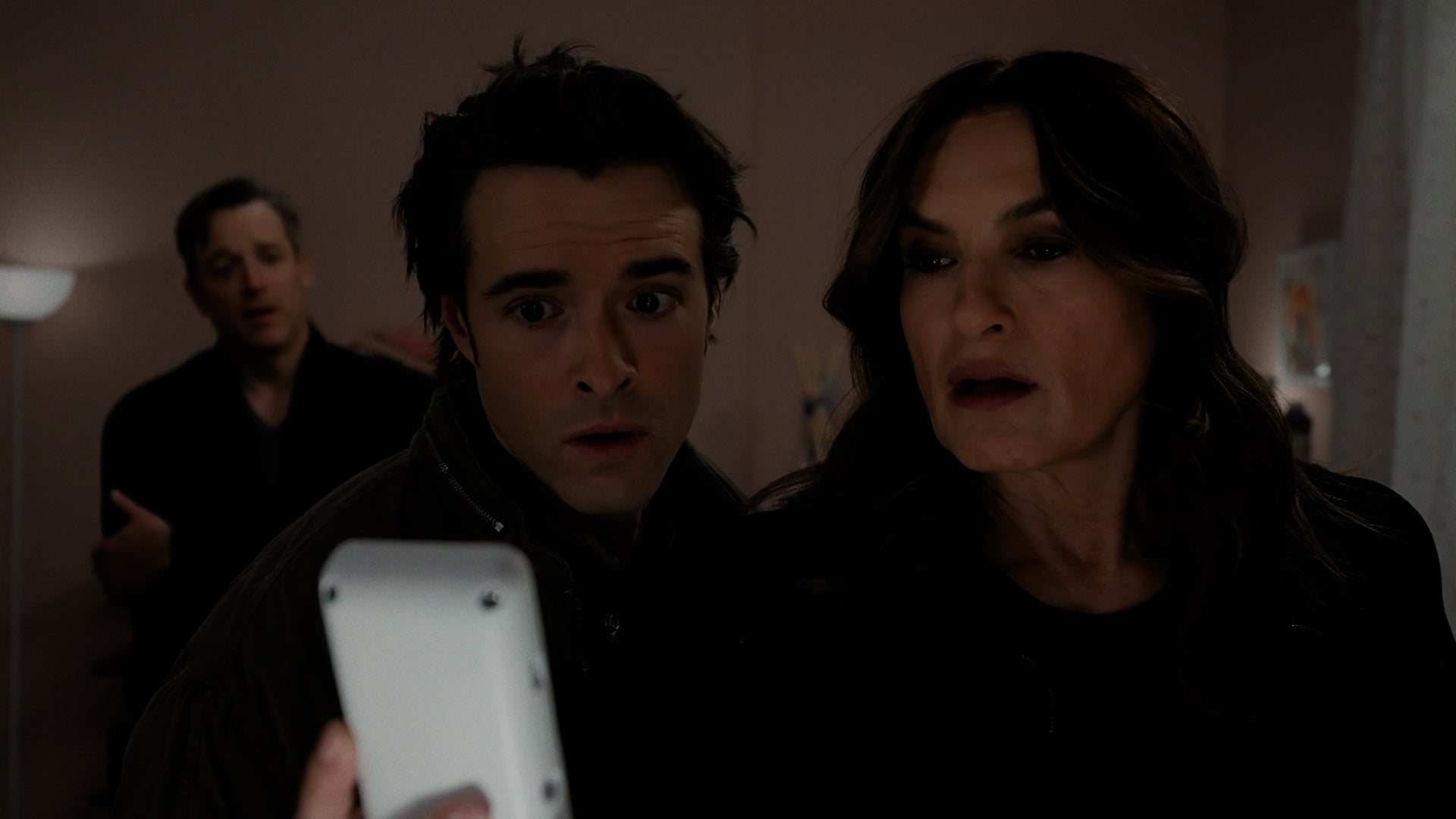 لوو أند أوردر: سبيشال فيكتمز يونيت الموسم 27 الحلقة 14 التردد