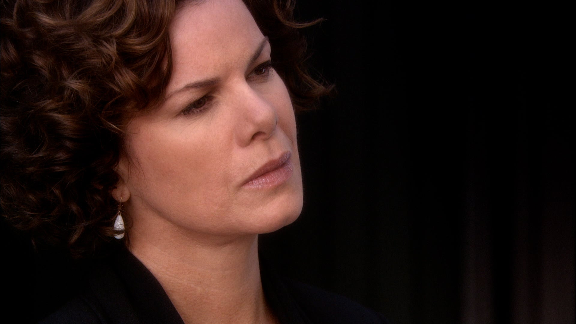 Damages Season 2 Episode 6 A Pretty Girl In A Leotard