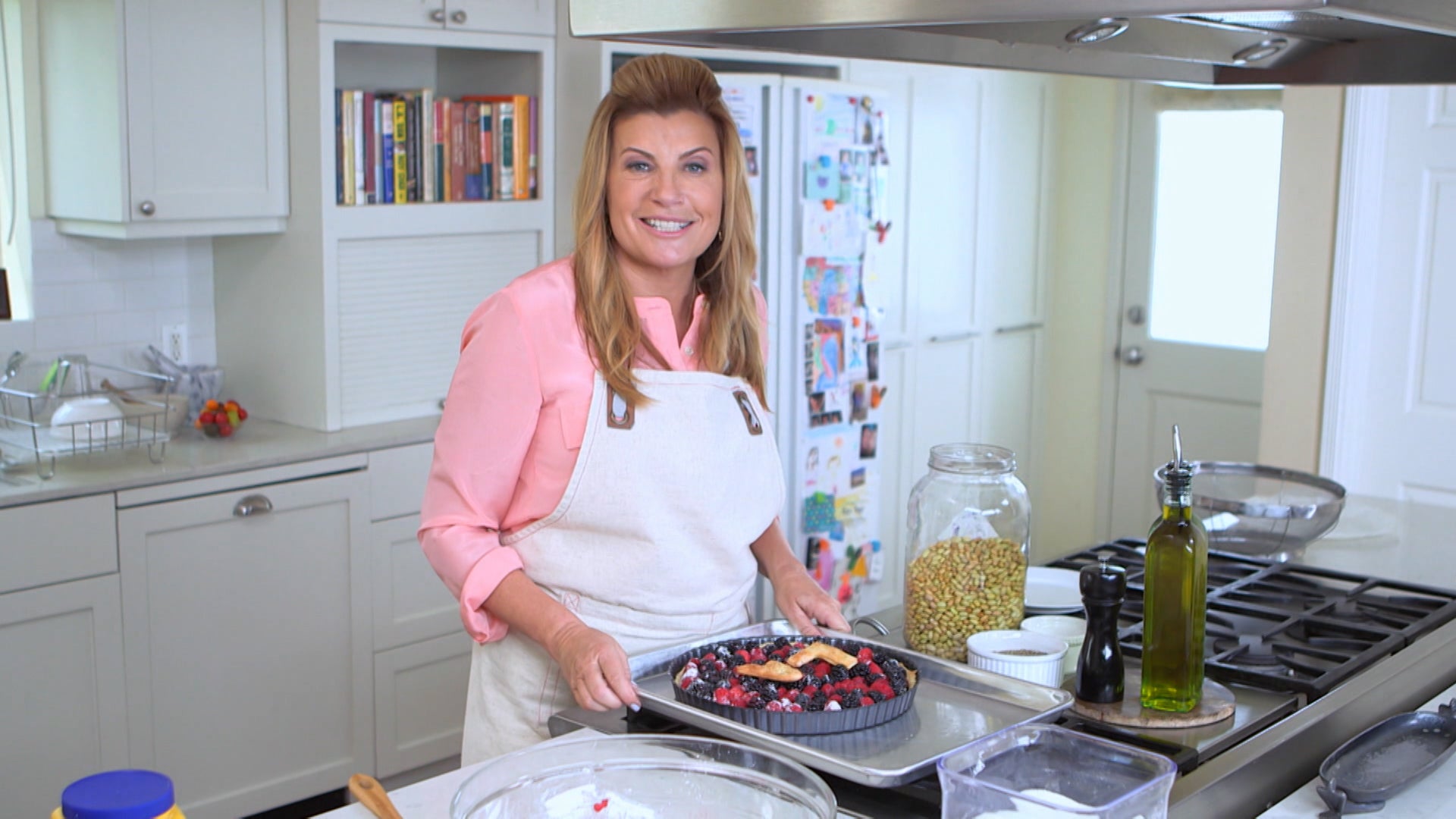 Daphne Dishes Season 2 Episode 11 Dinner With The Mayor