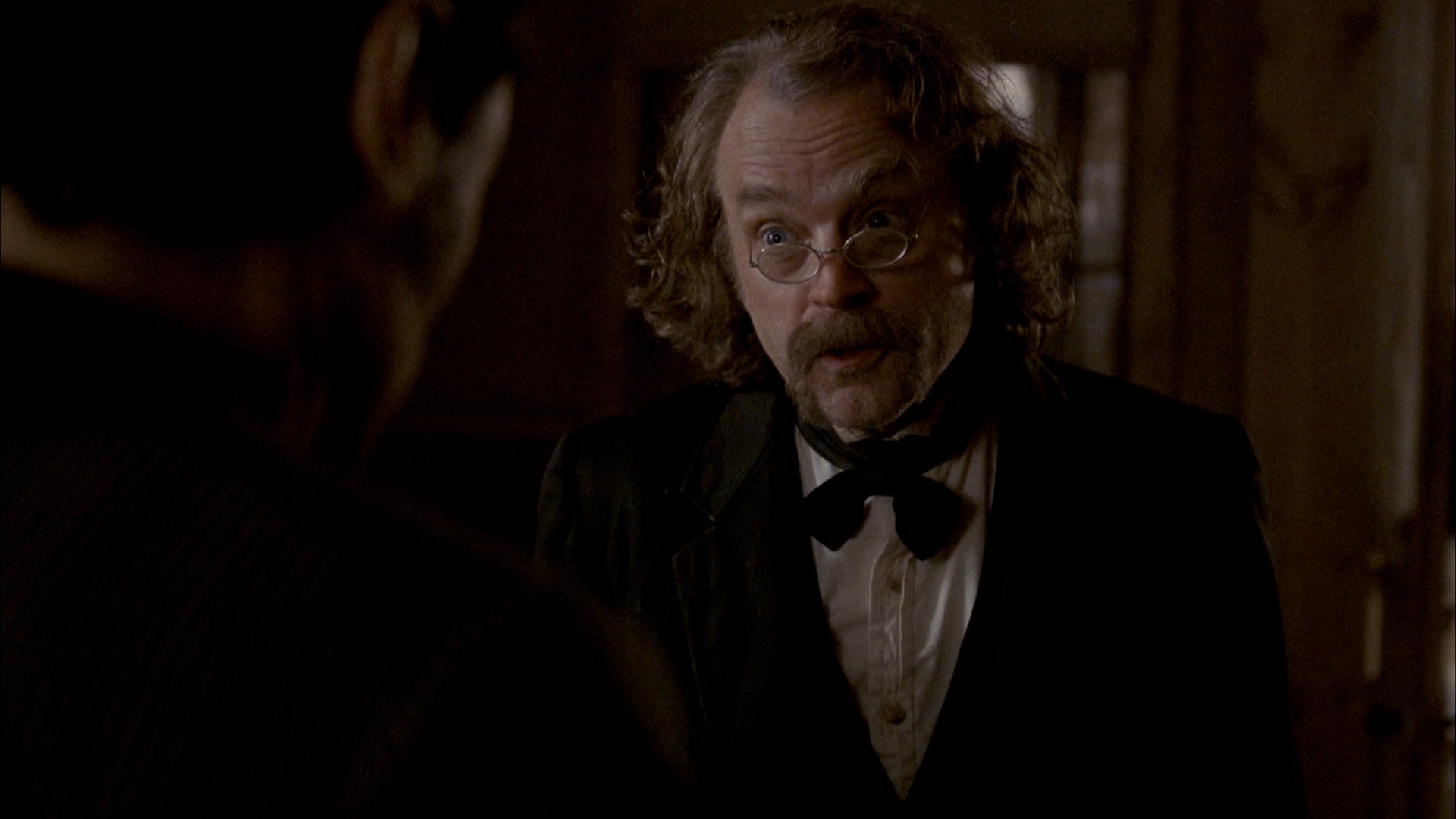 Deadwood Season 1 Episode 11 Jewel's Boot is Made for Walking