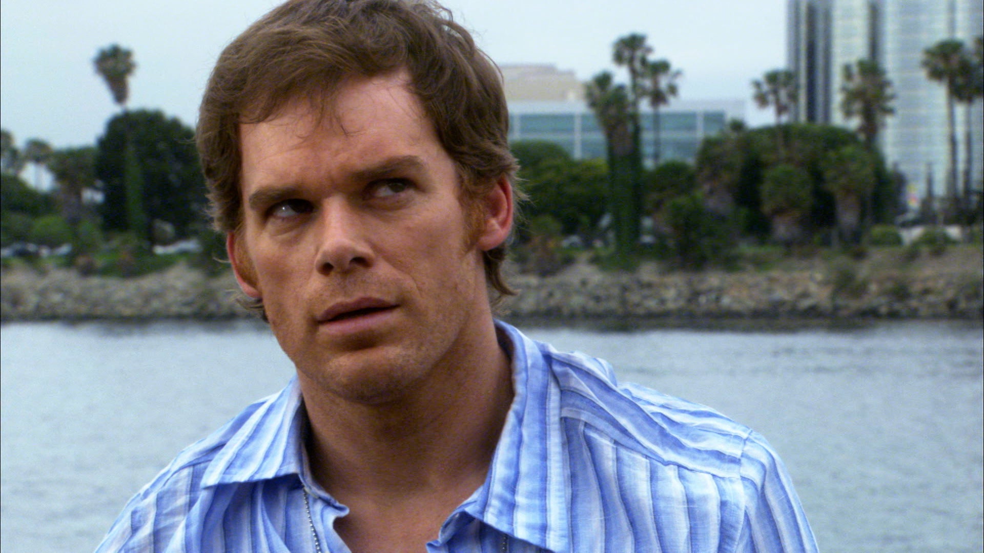 ديكستر الموسم 2 الحلقة 1 إنه حي!