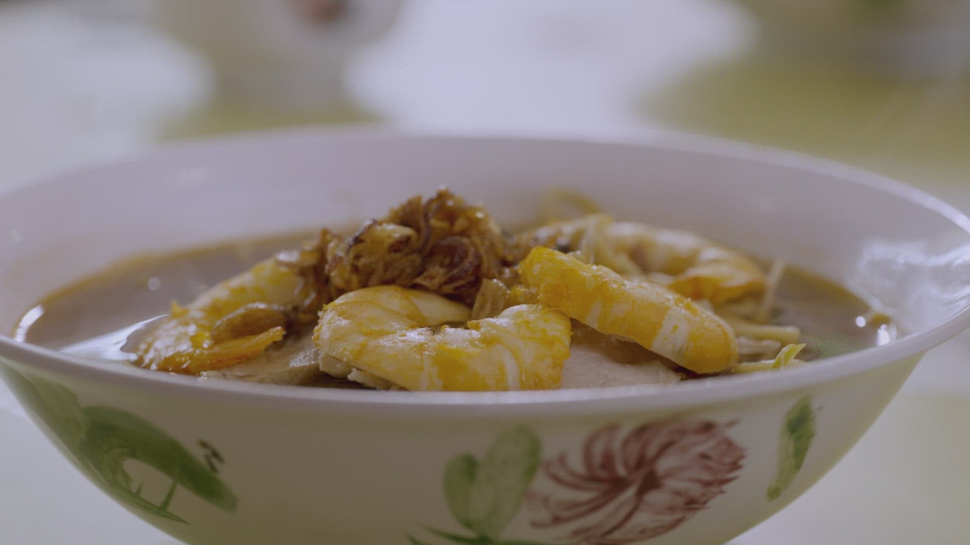 أنثوني بوردين : بارتس أناون الموسم 10 الحلقة 1 سنغافورة