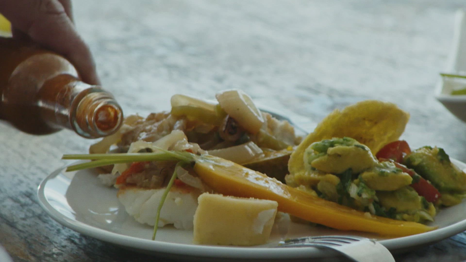 أنثوني بوردين : بارتس أناون الموسم 10 الحلقة 6 بورتريكو