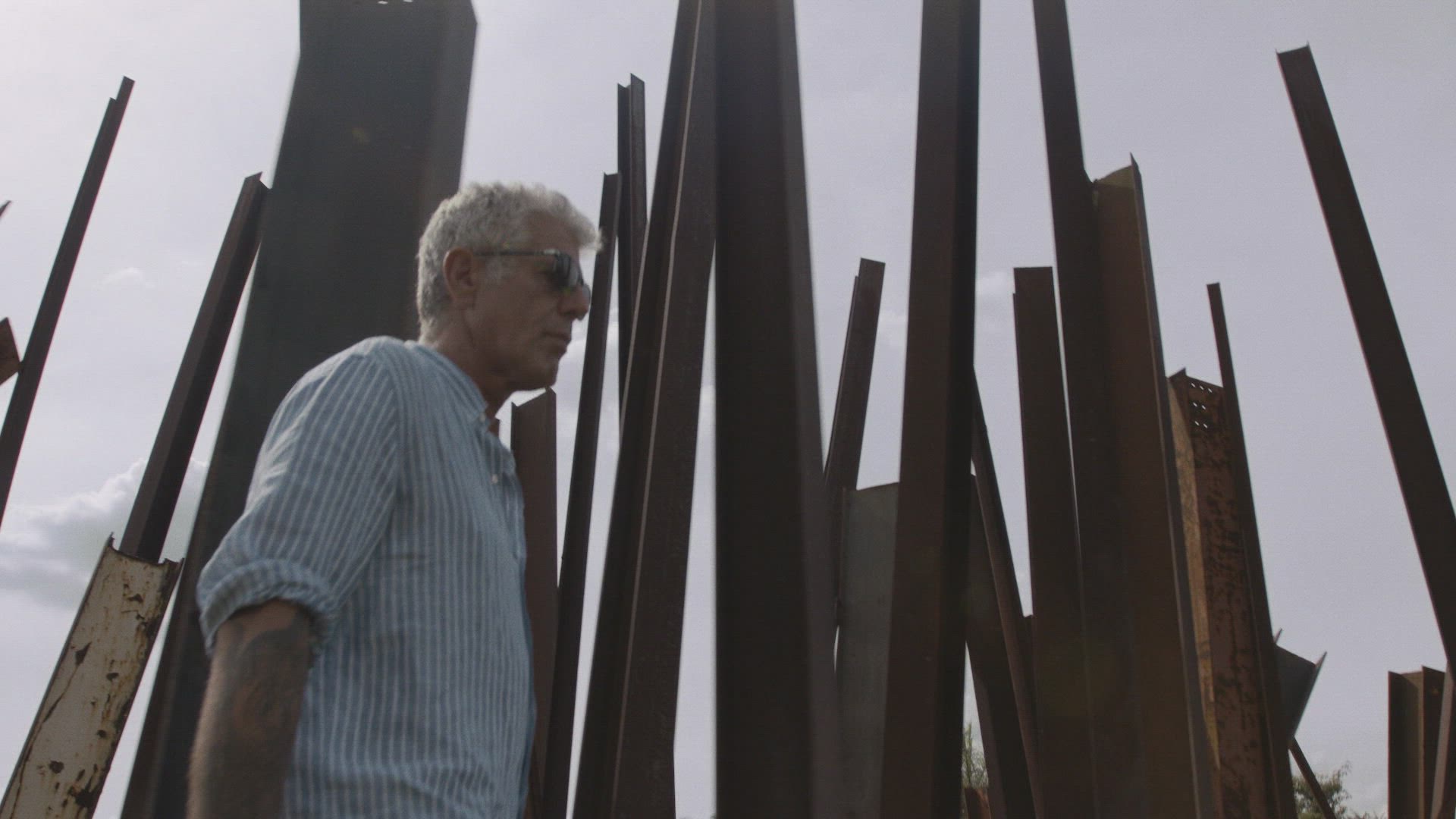 أنثوني بوردين : بارتس أناون الموسم 8 الحلقة 7 ميناس جيرياس