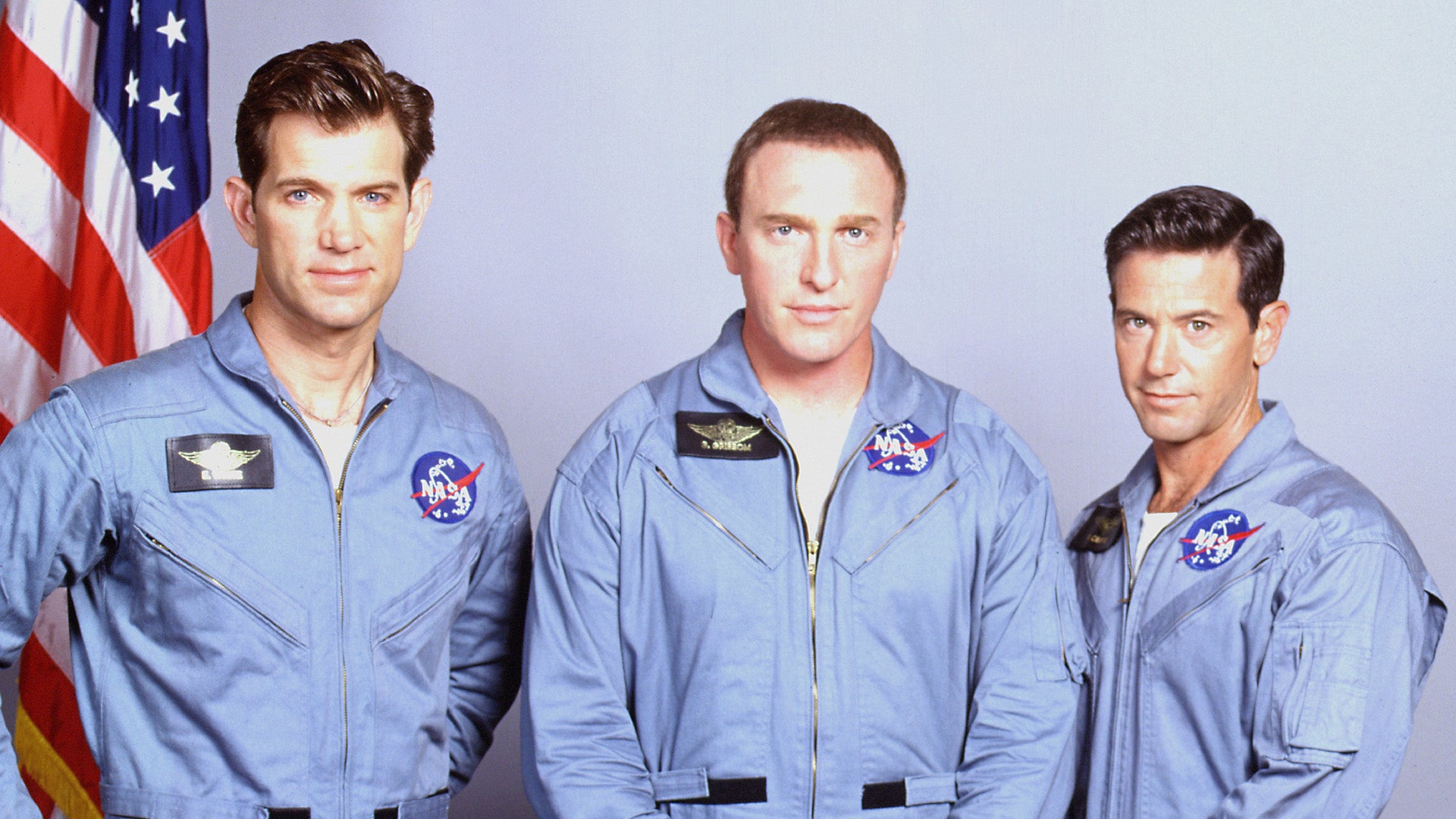 من الأرض إلى القمر - فروم ذي إيرث تو ذا مون الموسم 1 الحلقة 2 أبولو وان