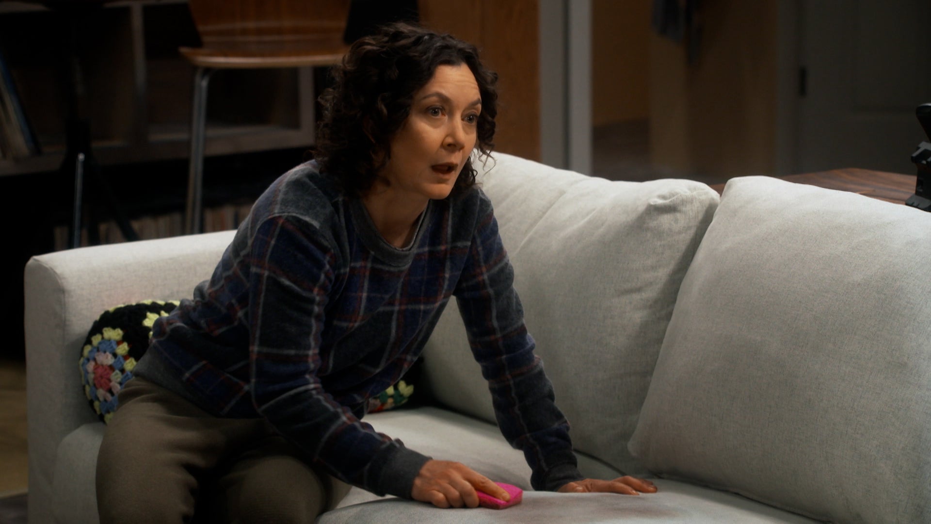 ذا كونرز الموسم 5 الحلقة 9 كرامبز أند كوتش سرفيرز