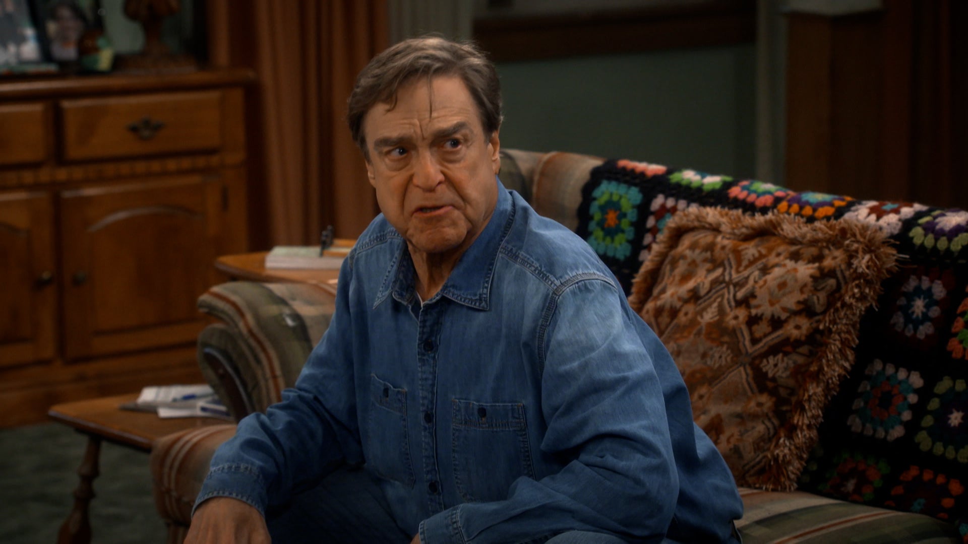 ذا كونرز الموسم 5 الحلقة 13 نيو بايبس أند أولد سيكرتس