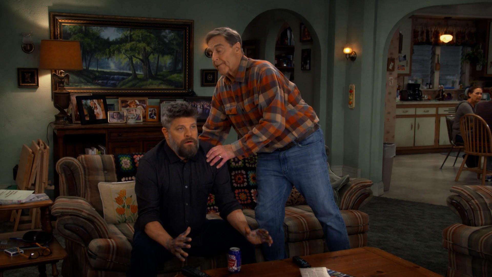 ذا كونرز الموسم 5 الحلقة 15 بوسومز، بريغنينسي أند بيترياركي