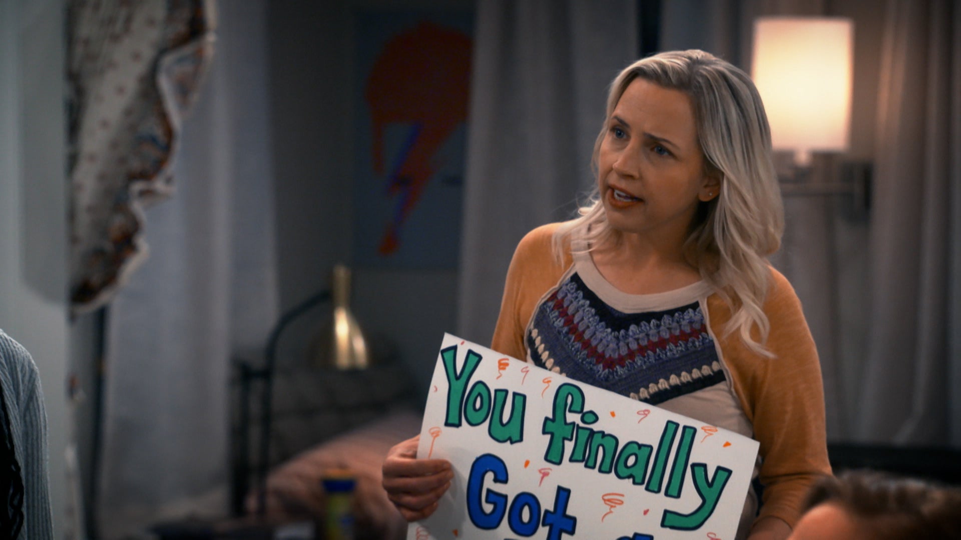 ذا كونرز الموسم 5 الحلقة 20 واتس سو فاني أباوت بيز، لوف & أندرستاندينغ؟