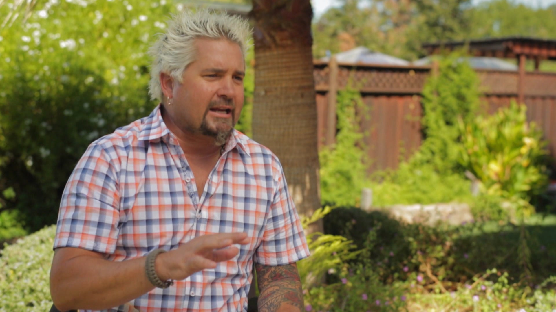 Guy's Big Bite Season 18 Episode 3 Pork Chops 'n' Chile Sauce