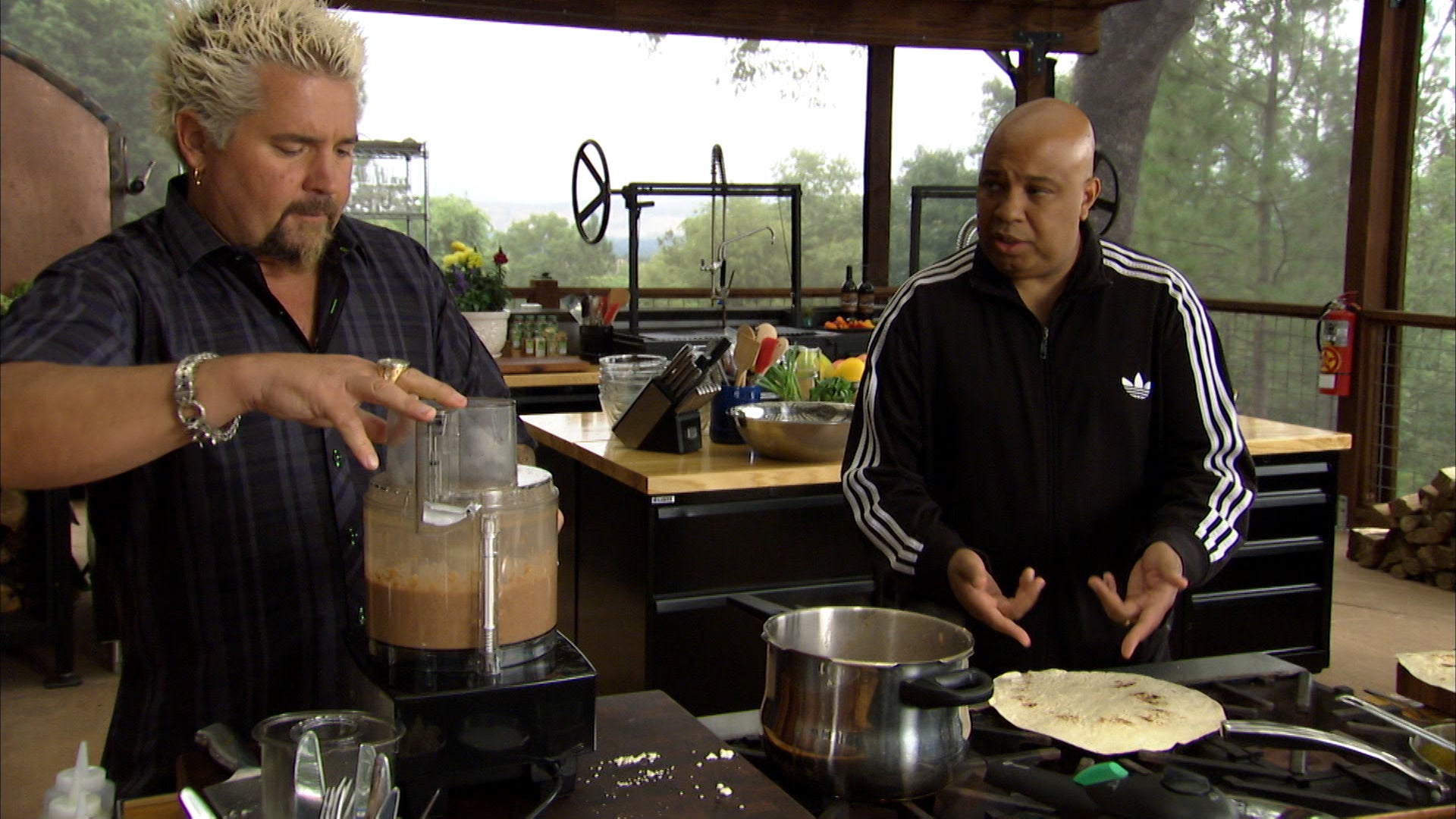 Guy's Big Bite Season 19 Episode 6 Veggin Out