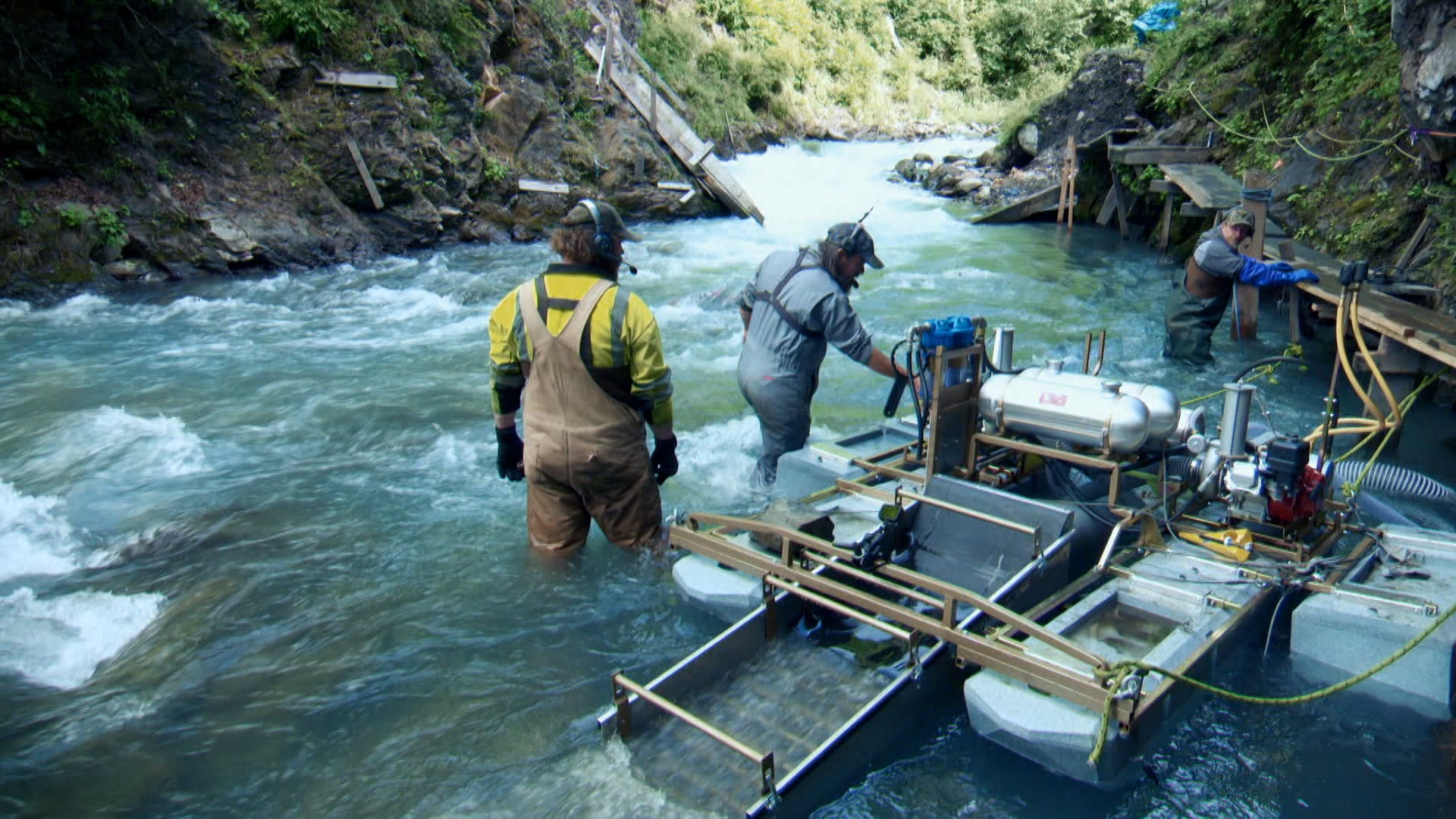 Gold Rush: White Water Season 4 Episode 3 Swallowed Up
