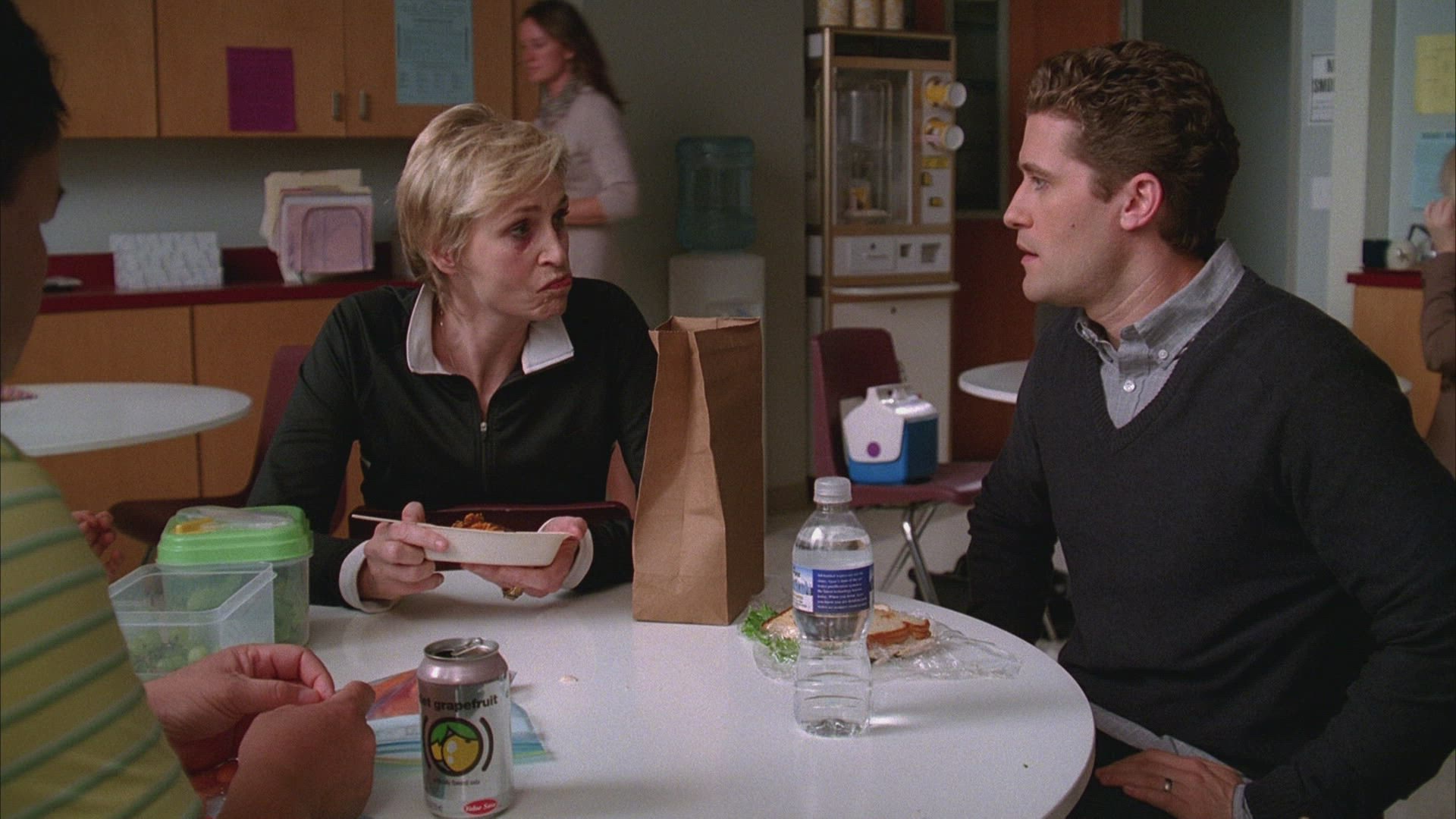 غلي الموسم 1 الحلقة 12 Mattress