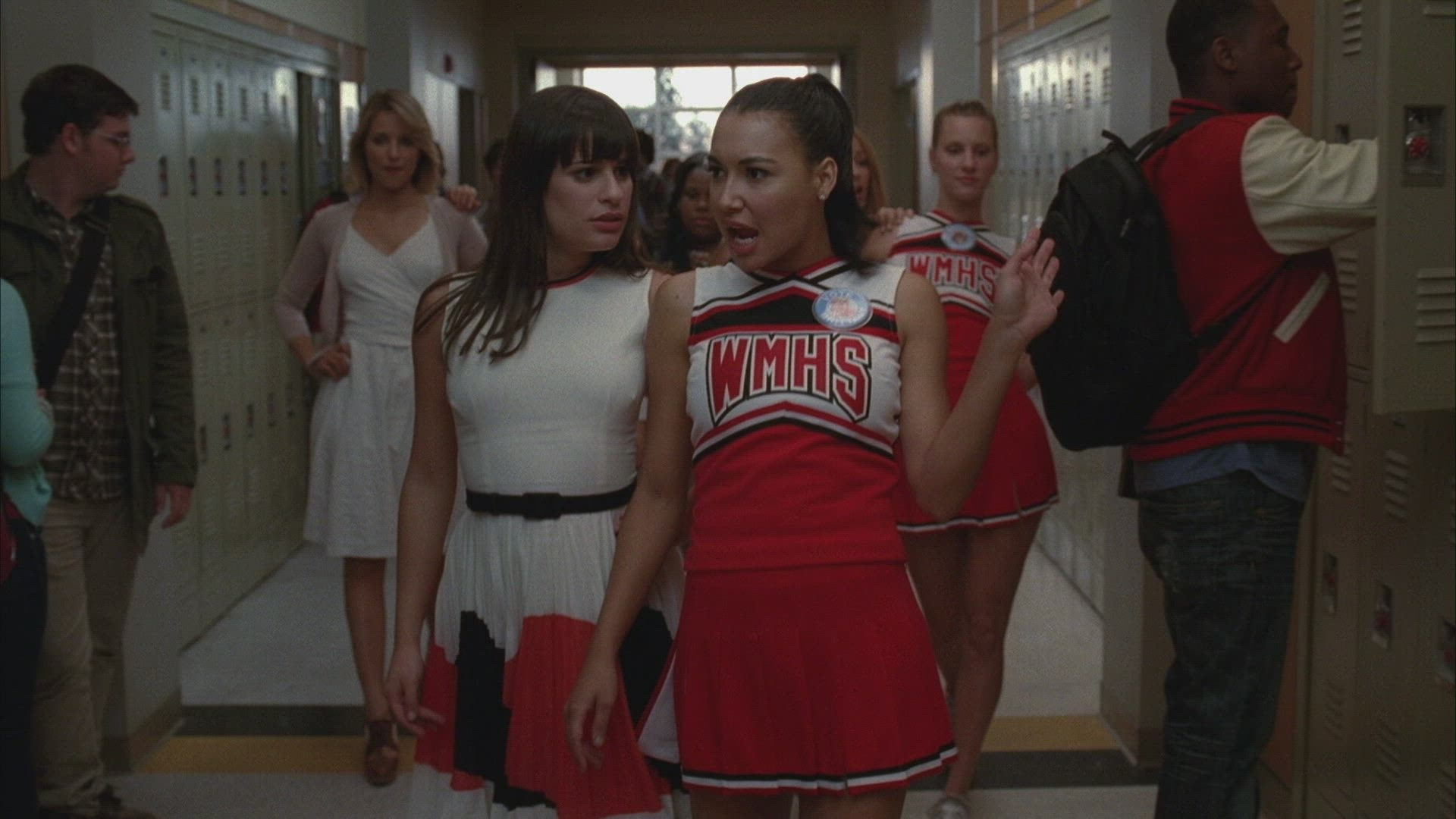 غلي الموسم 3 الحلقة 7 آي كيسد إي غيرل