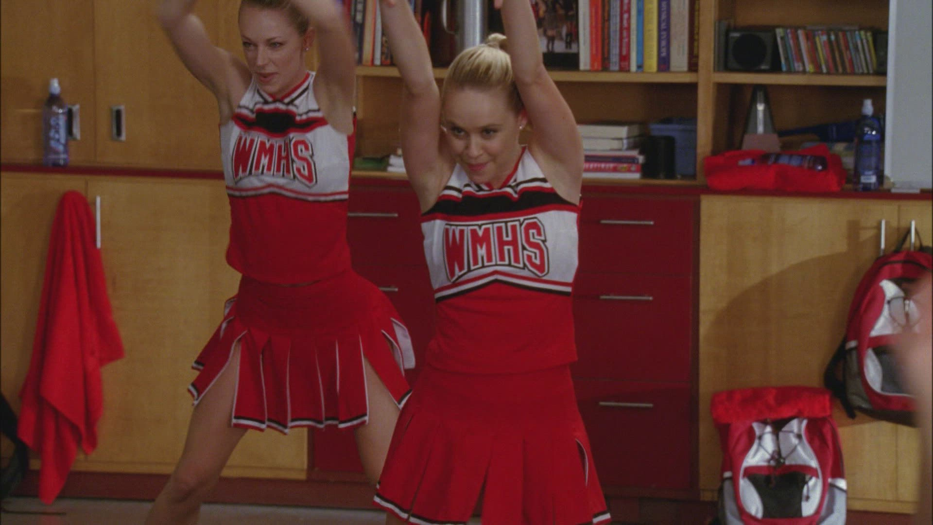 غلي الموسم 4 الحلقة 12 Naked