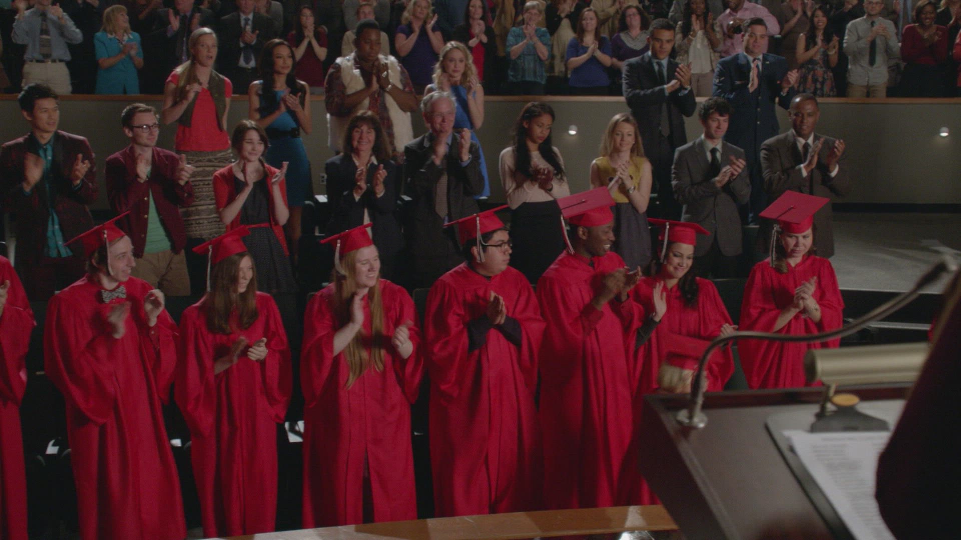 غلي الموسم 5 الحلقة 13 نيو دايركشنز