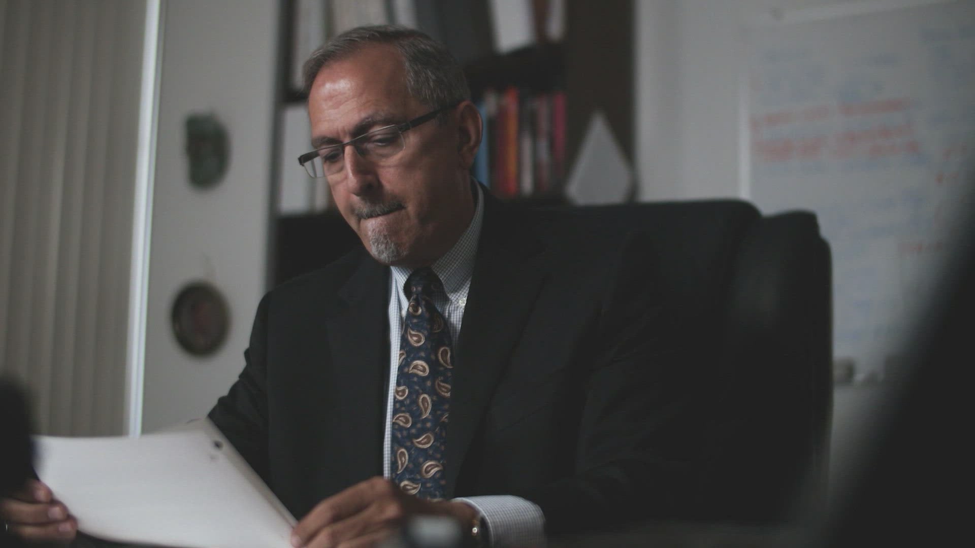 بويزونوس لييزنس الموسم 1 الحلقة 2 فنجيفول وايفز