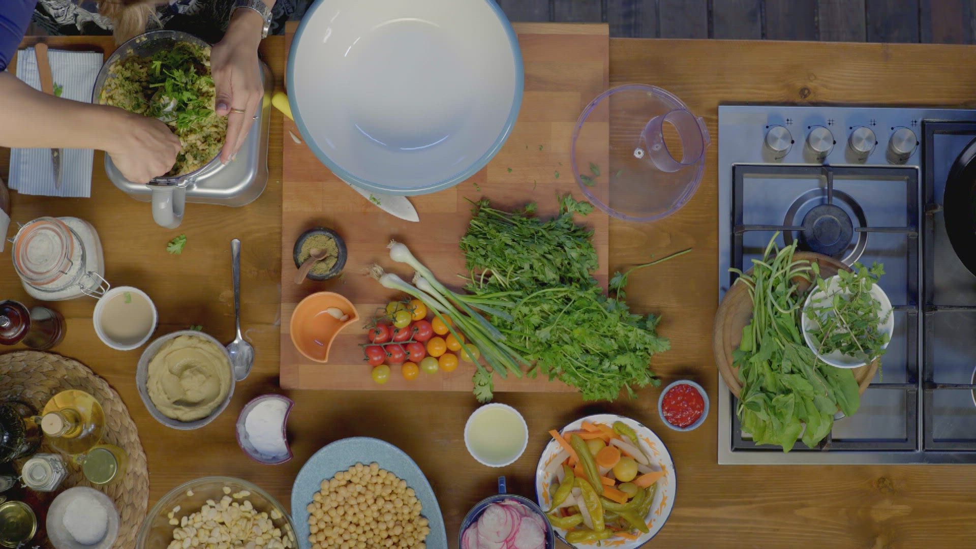 مطبخ مي الموسم 2 الحلقة 14 بينز آند ليغامز