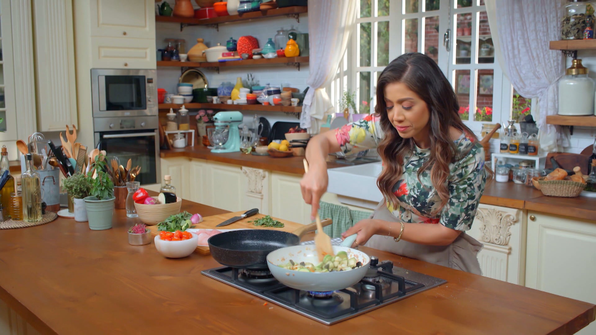 مطبخ مي الموسم 3 الحلقة 20 فرنسا