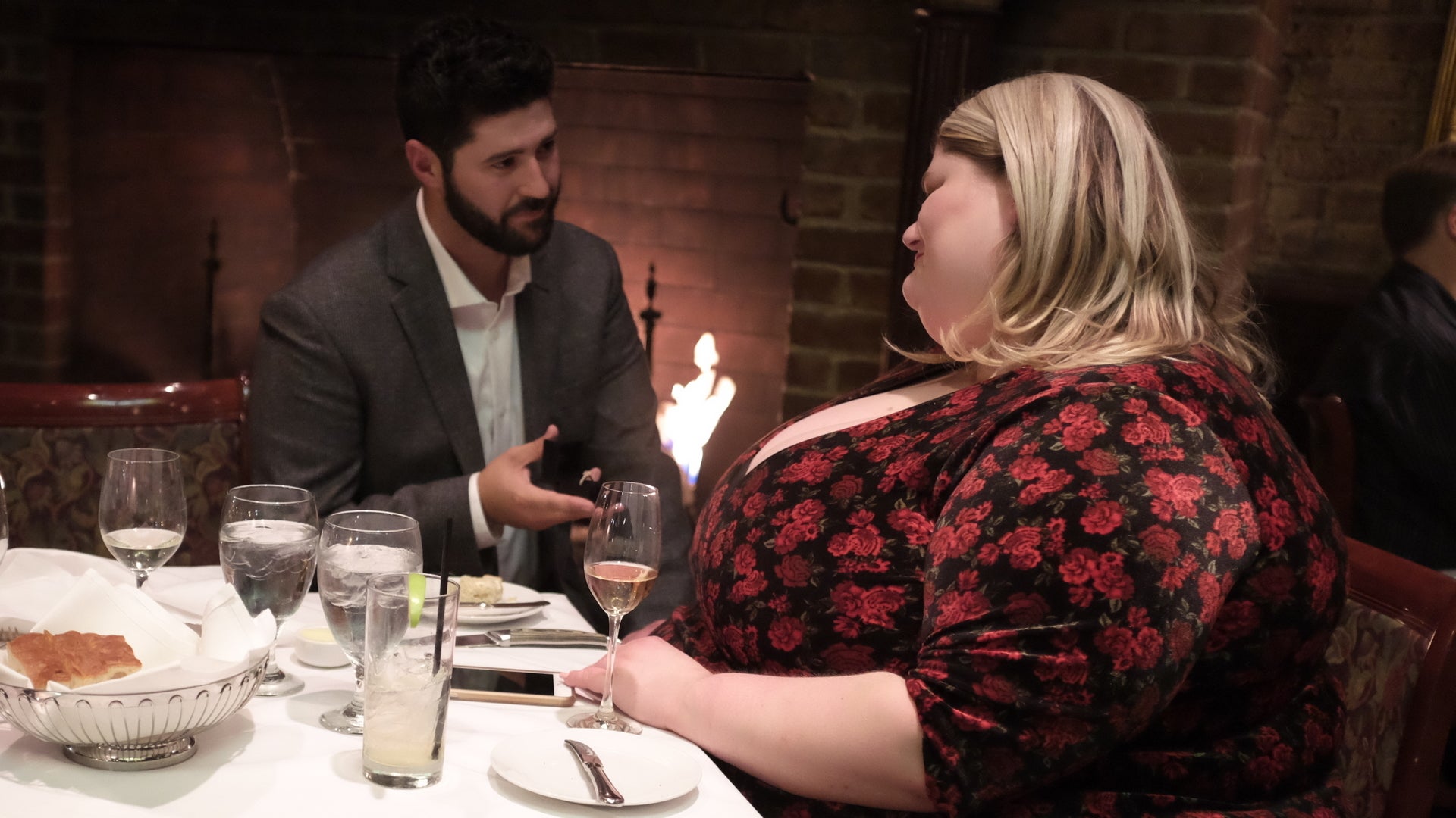 هوت آند هيفي الموسم 1 الحلقة 1 ميكسد ويت لاف