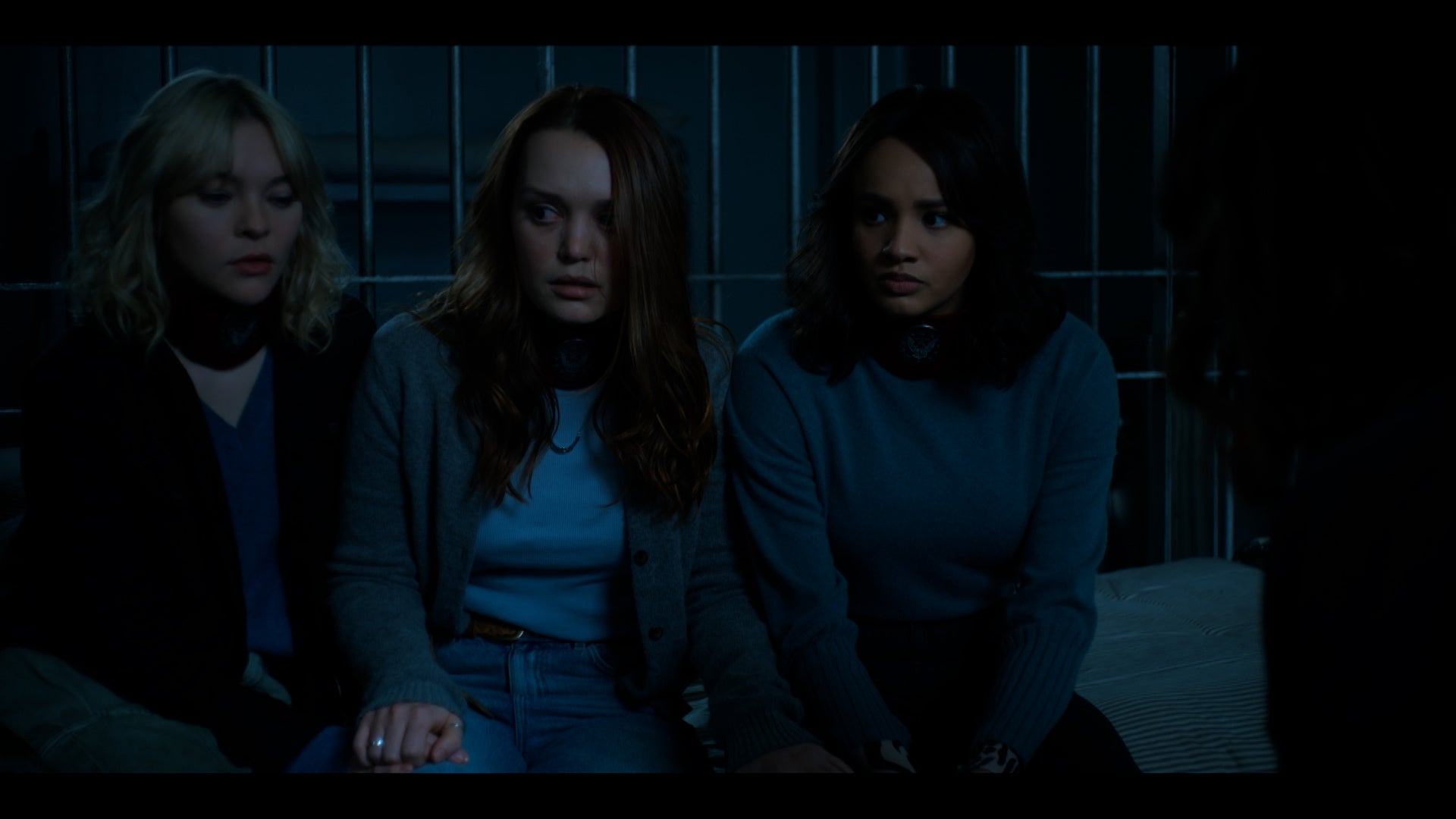 ماذرلاند فورت سالم الموسم 3 الحلقة 9 بت آي دونت إيفن هاف إي دريس