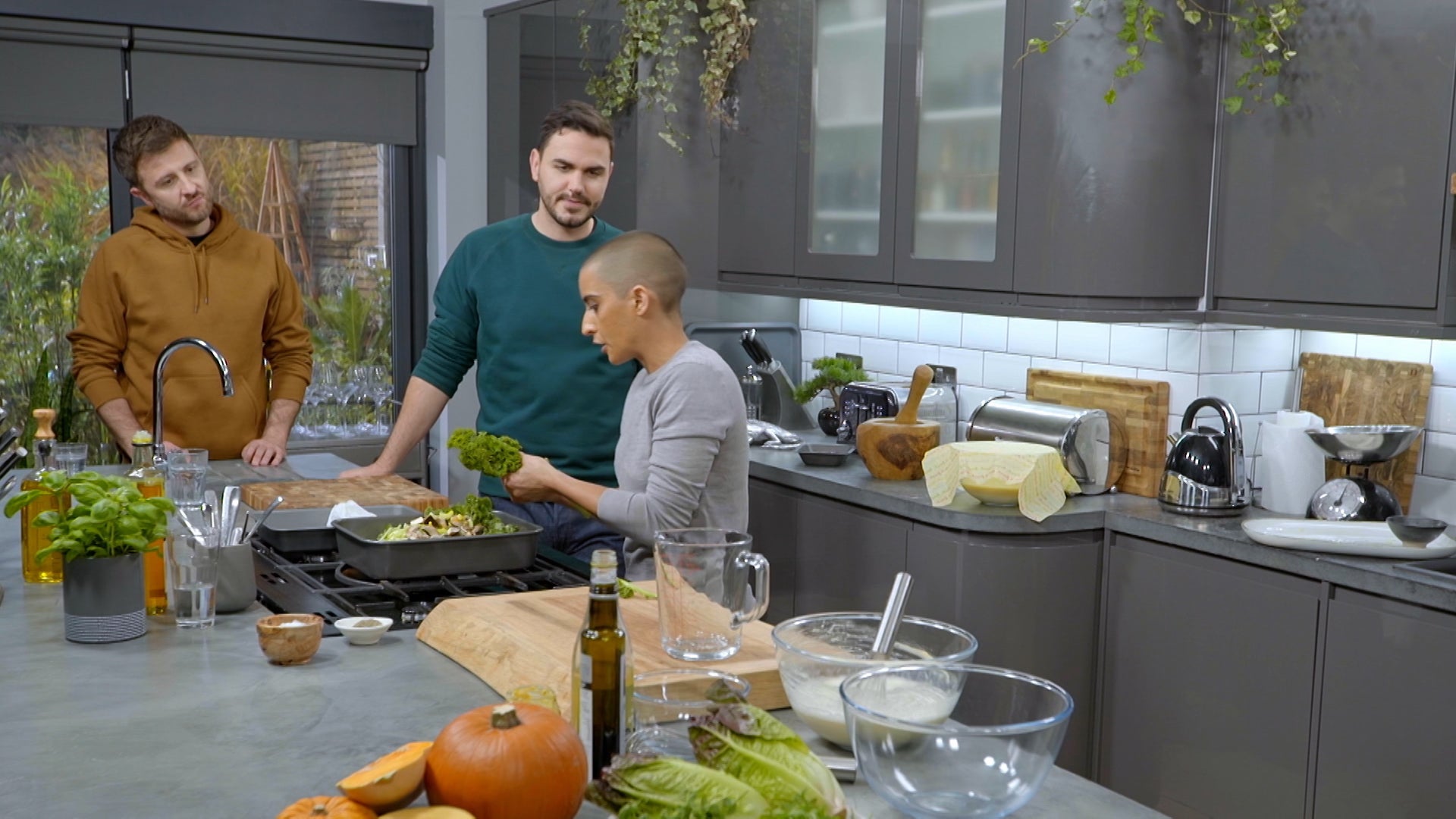 ليفينغ أون ذا فيج الموسم 1 الحلقة 6 الحلقة 6