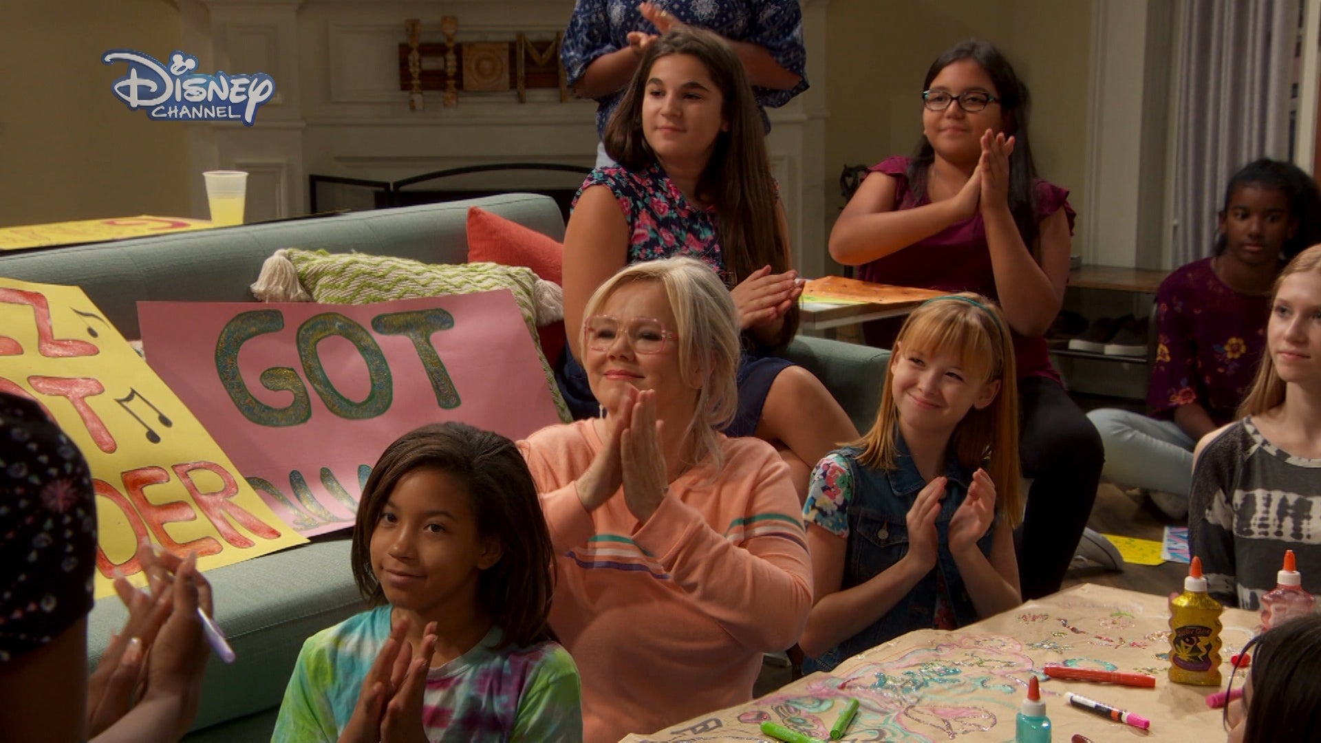 Sydney To The Max Season 1 Episode 3 You've Got Female