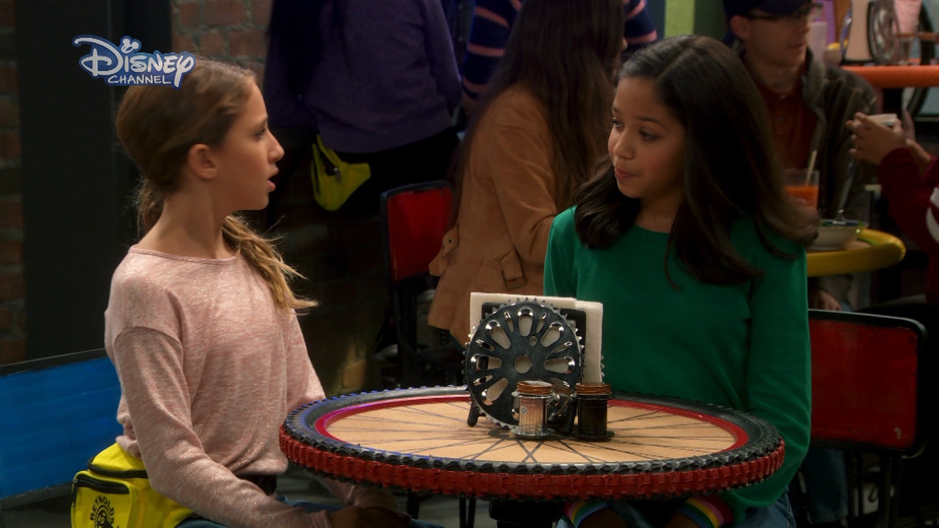 Sydney To The Max Season 1 Episode 13 Dude, Where's My Car Wash Money?