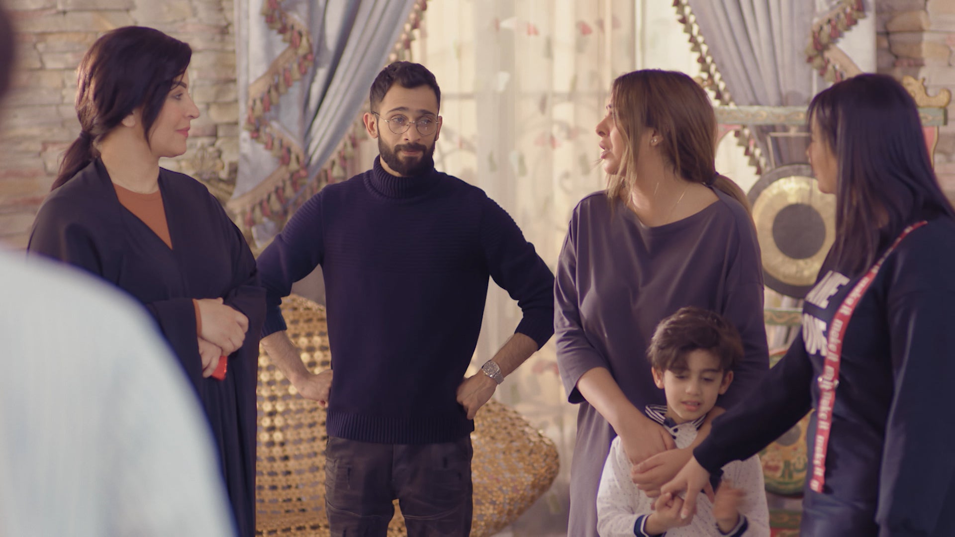 ورود ملونة الموسم 1 الحلقة 24 الحلقة 24