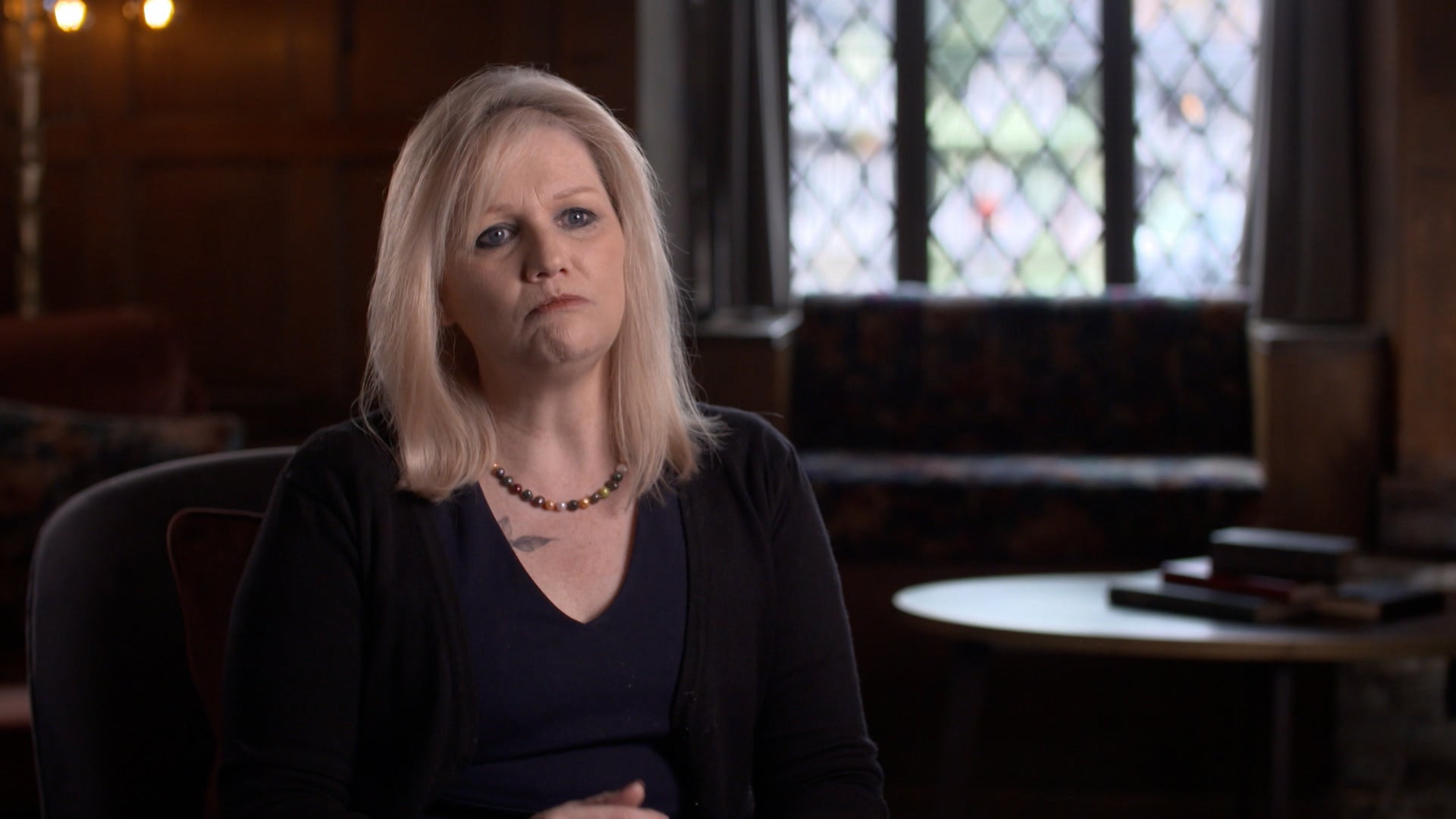 كيلر بريتاين ويذ ديرموت مورناغان الموسم 3 الحلقة 2 غلين ديكس