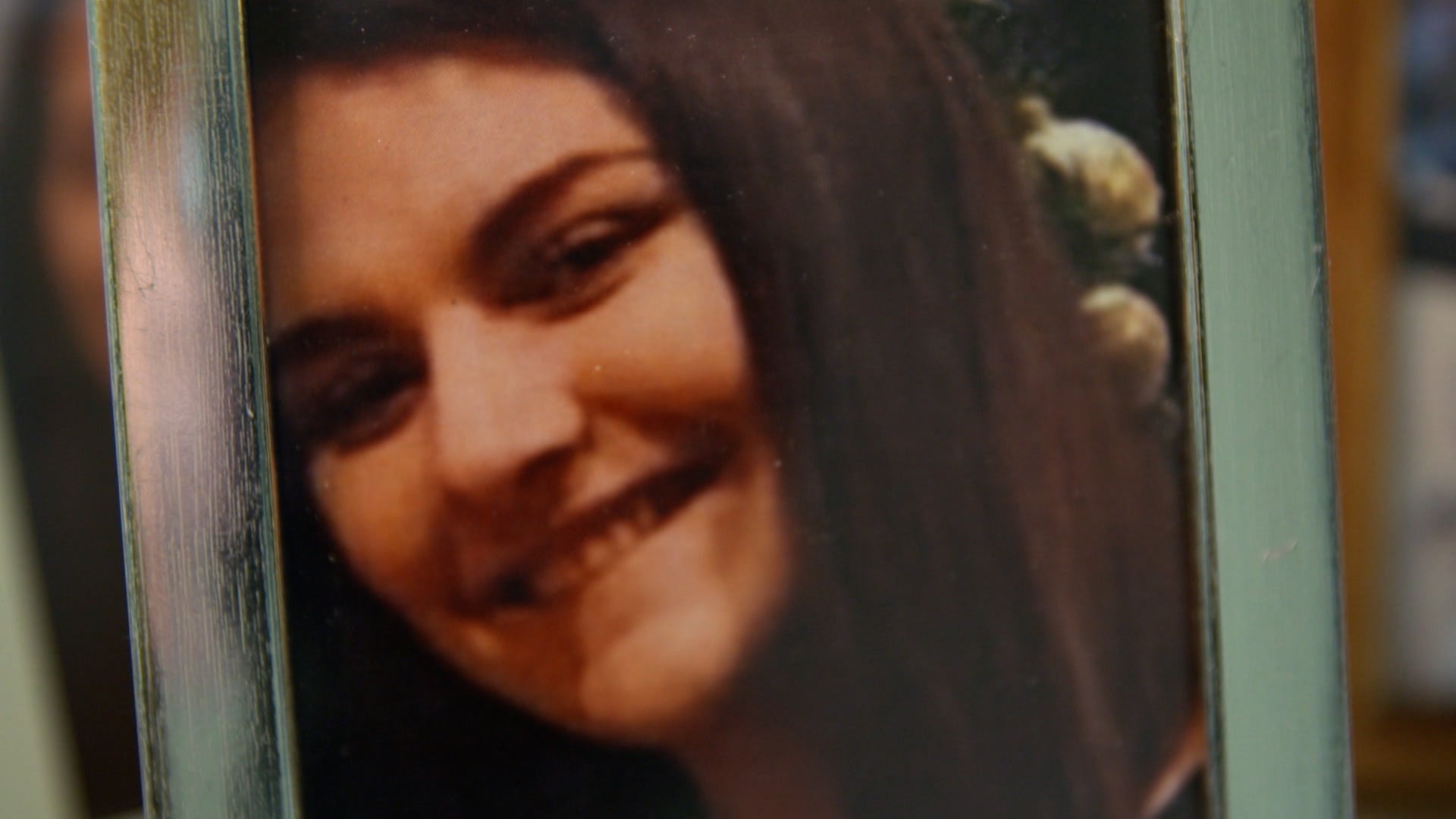 كيلر بريتاين ويذ ديرموت مورناغان الموسم 4 الحلقة 2 باول ريلوفيز