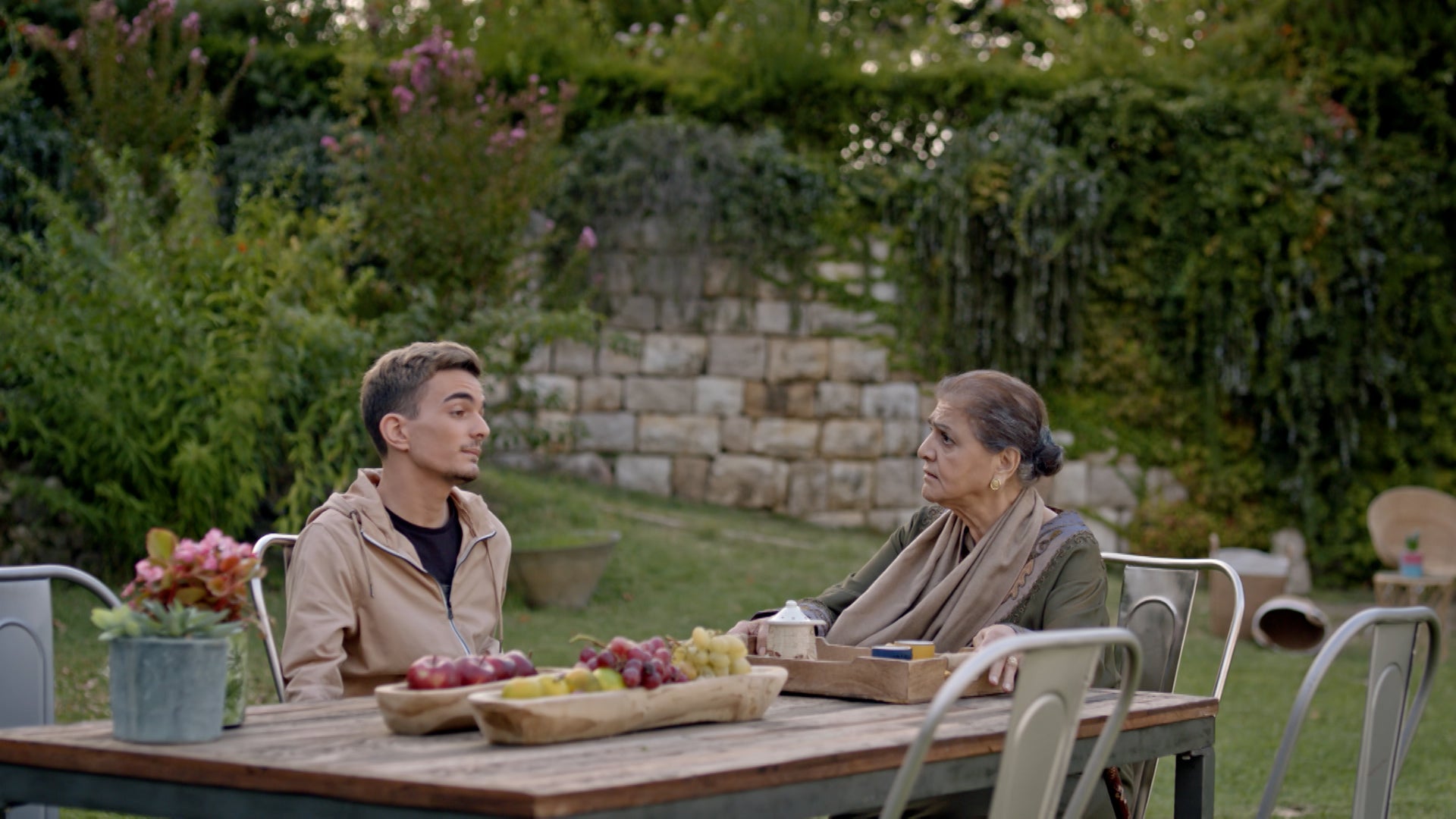 خرزة زرقاء الموسم 1 الحلقة 19 الحلقة 19