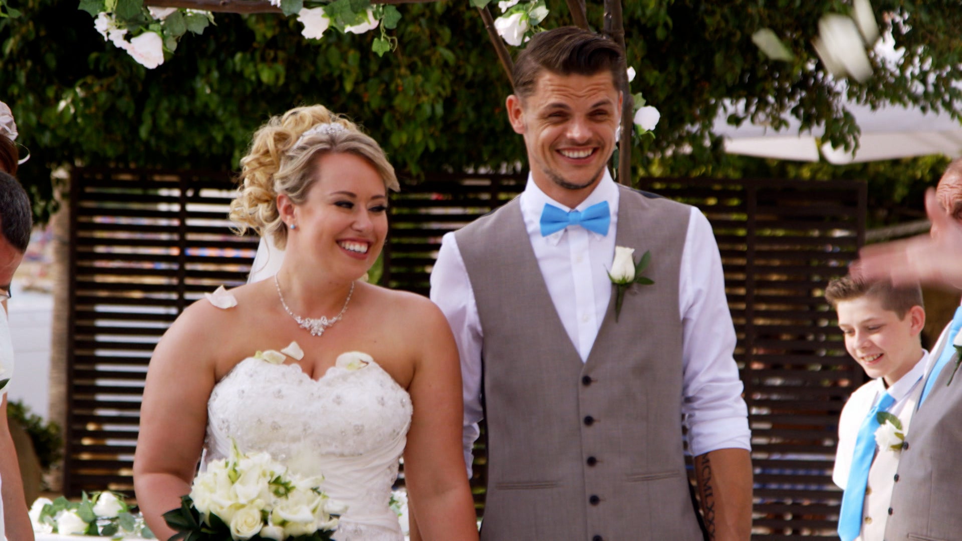 Sun, Sea And Brides To Be Season 1 Episode 19 Episode 19