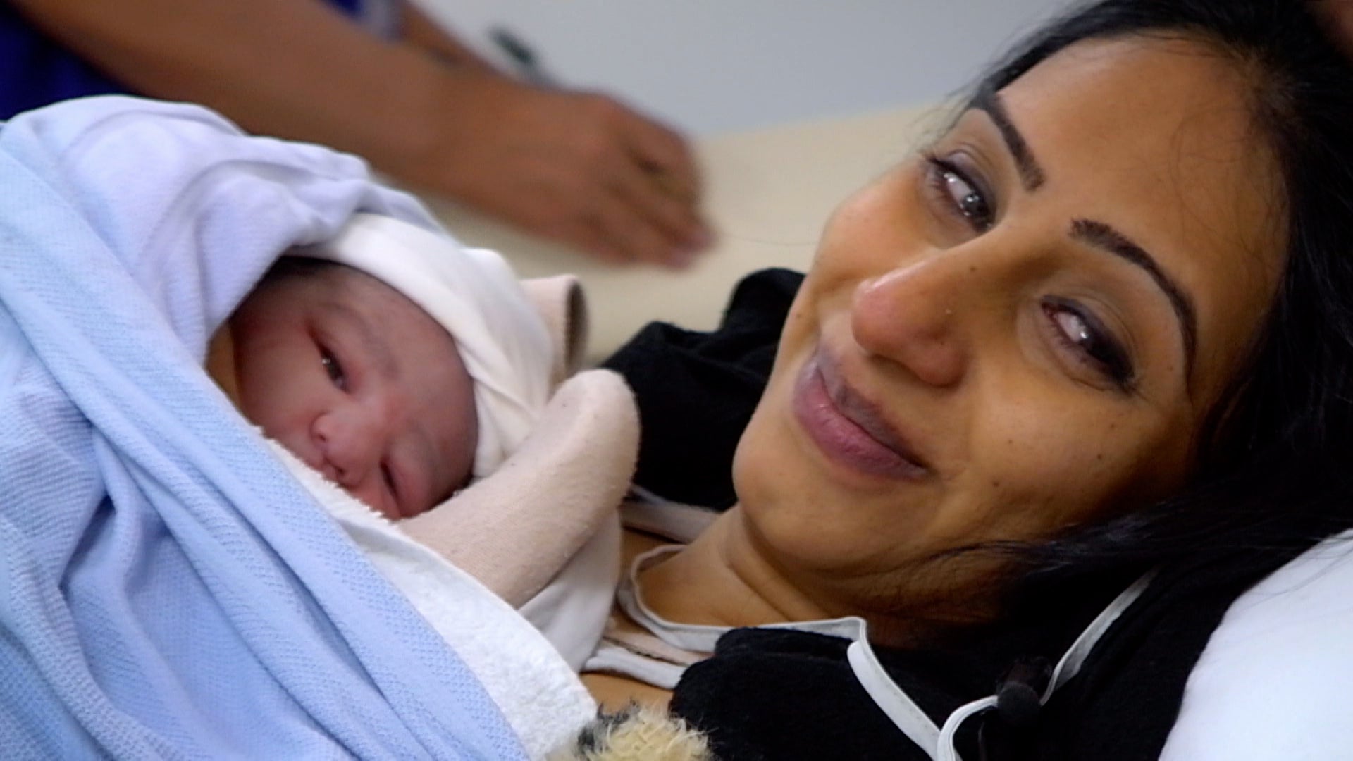 One Born Every Minute UK Season 9 Episode 1 Episode 1