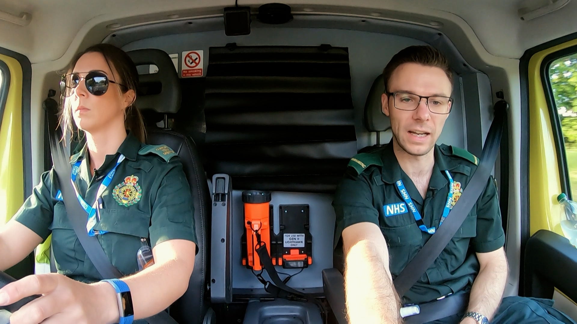 Paramedics - On The Front Line Season 4 Episode 3 Episode 3