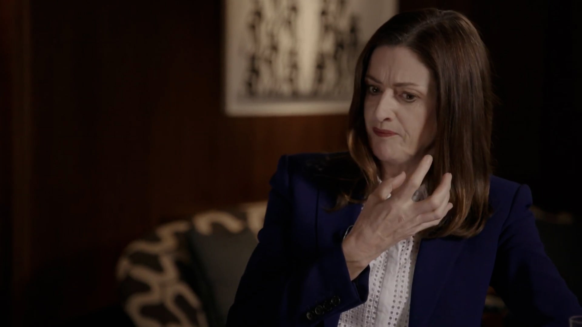 ذا باور أوف ويمن الموسم 1 الحلقة 9 شارلين سبيتيري أند أماندا بيري