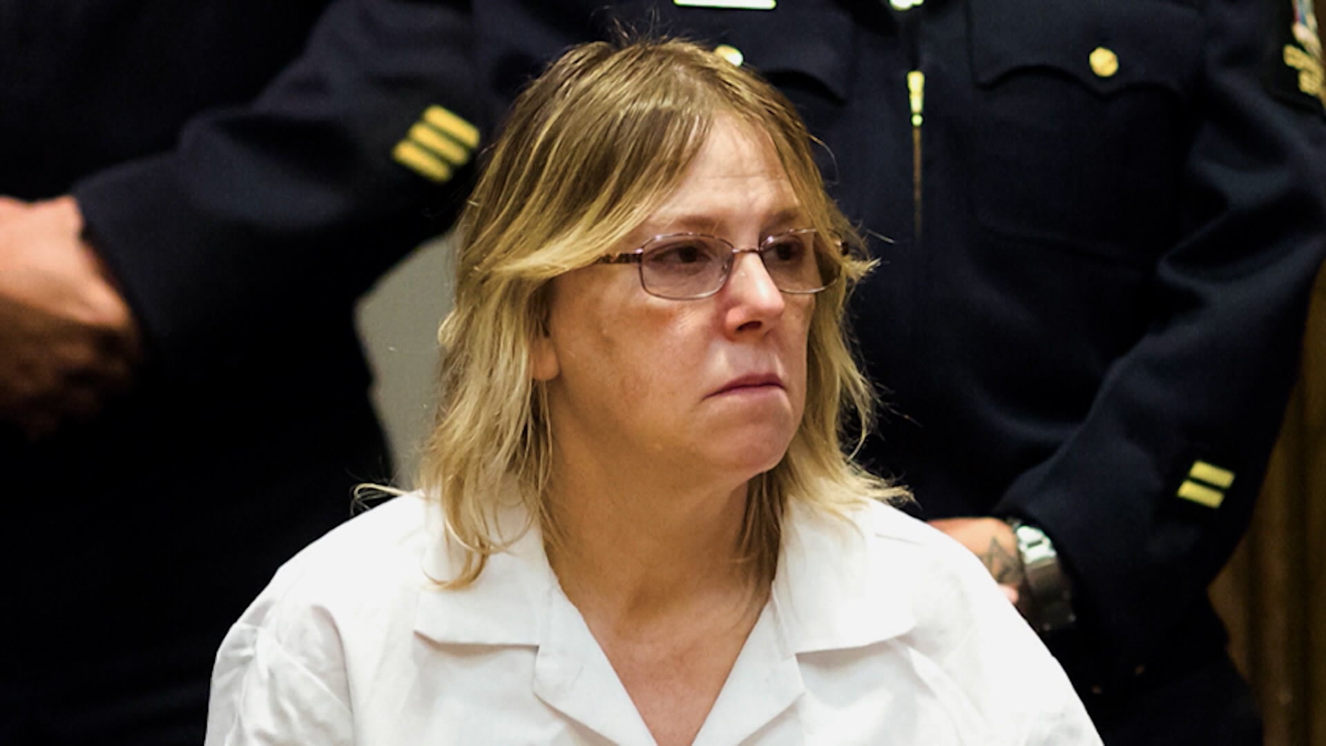 سيلميت سيكرتس  الموسم 1 الحلقة 3 جويسي ميتشيل 