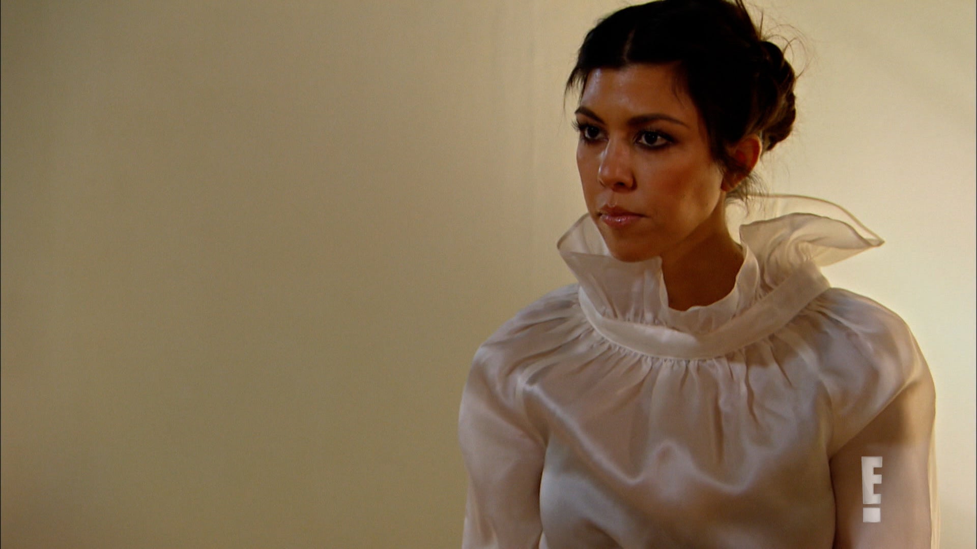 Kourtney & Kim Take New York Season 3 Episode 2 Start Spreading The News