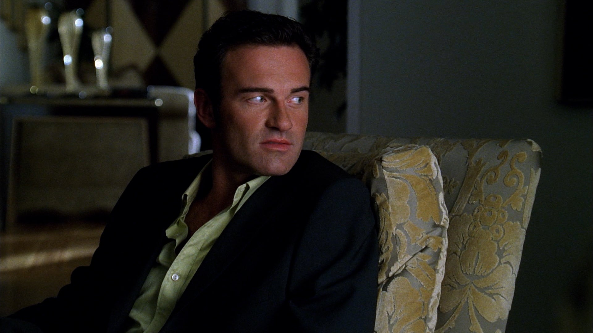 Nip/Tuck Season 1 Episode 13 Escobar Gallardo